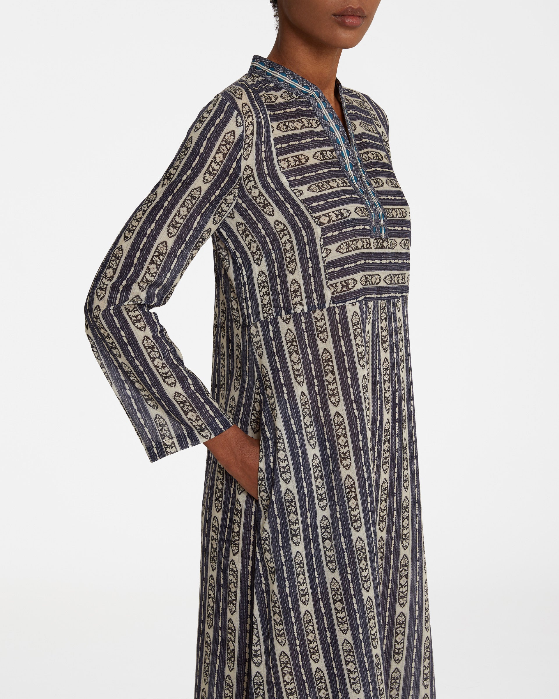 Giada Caftan in Marble Flowers Print