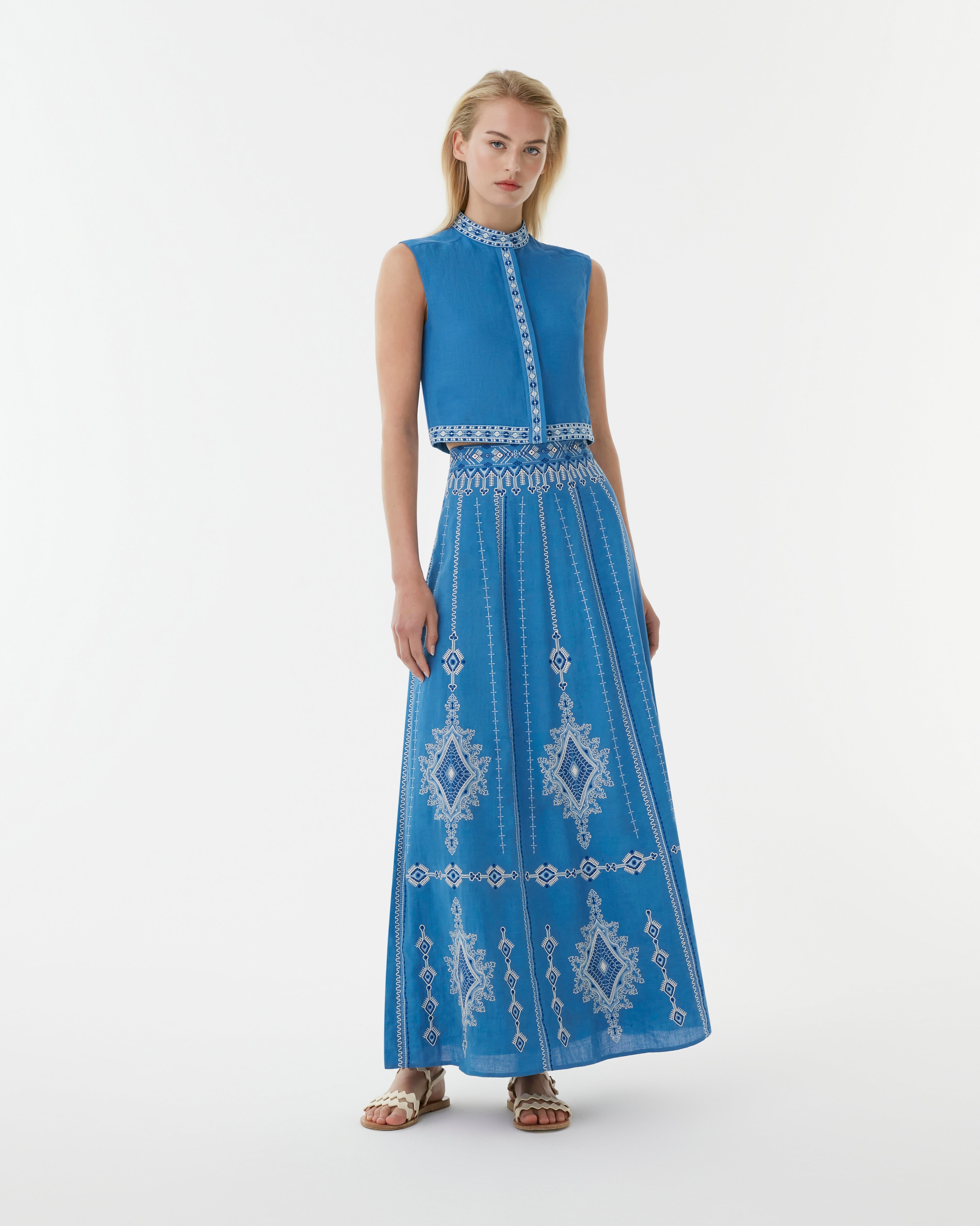 Andorra Top With Astragal Embroidery