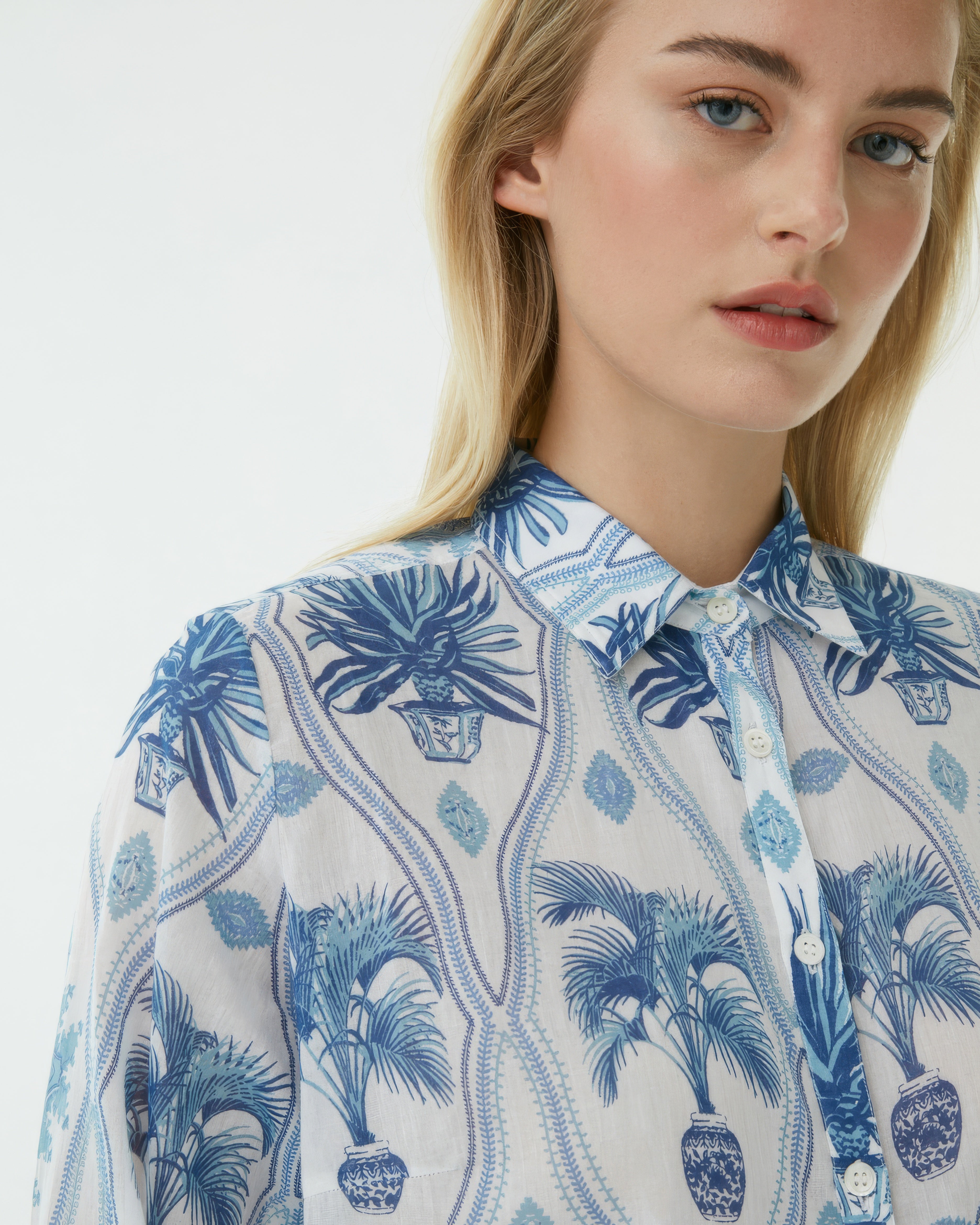 Odetta Shirt in Garden Mesh Print