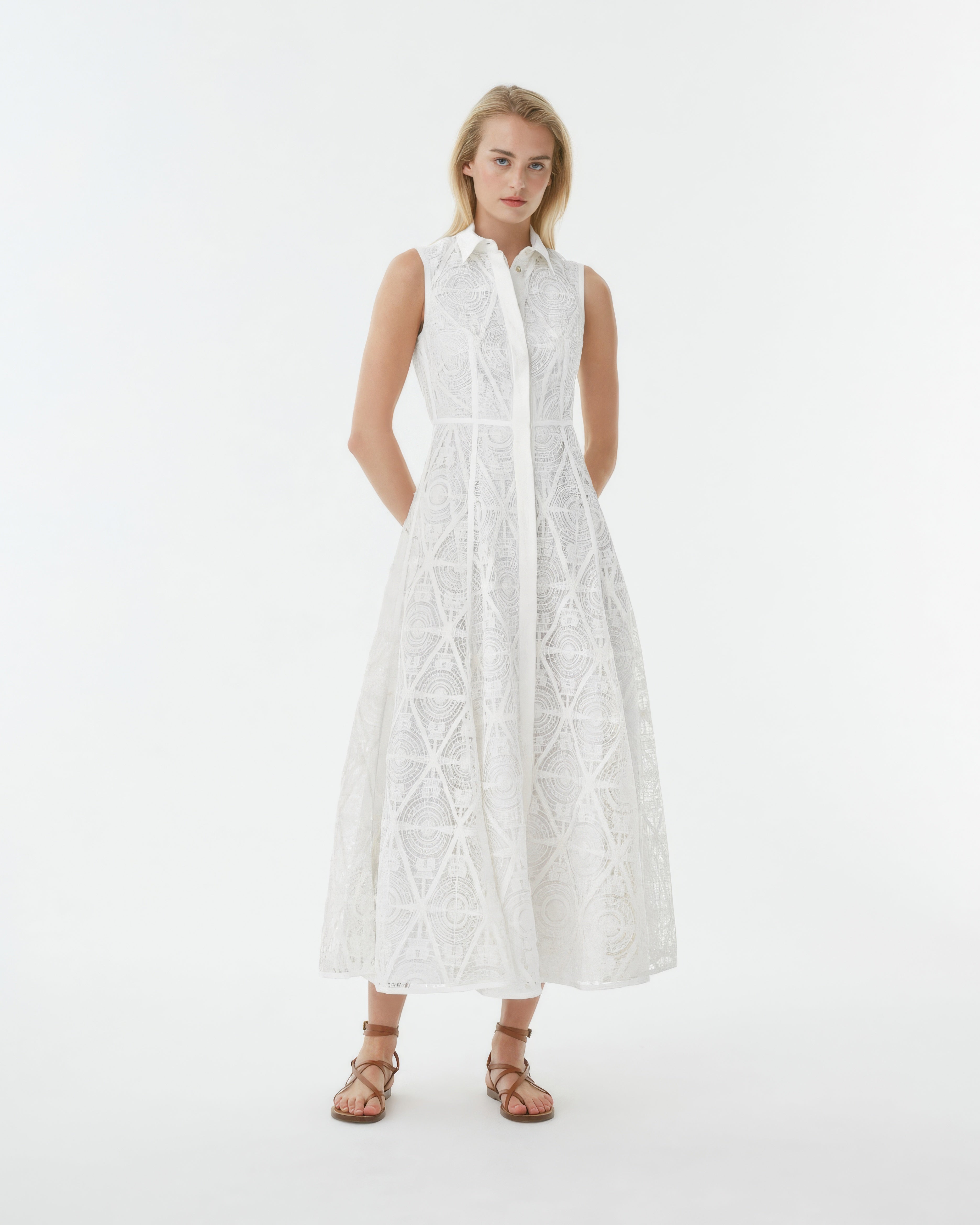 Miralda Dress in Macramè