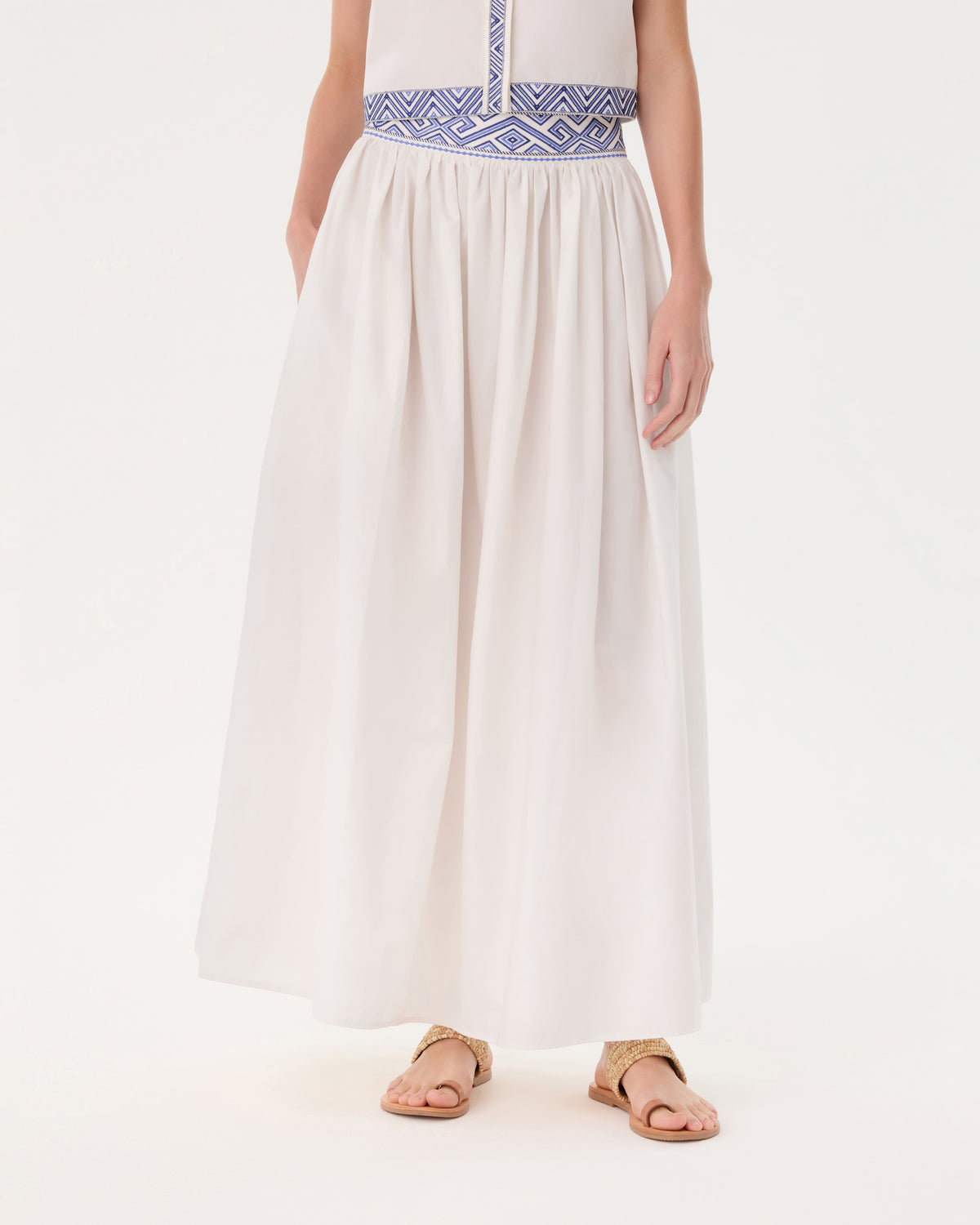 Ombretta Skirt with Iris Embroidery
