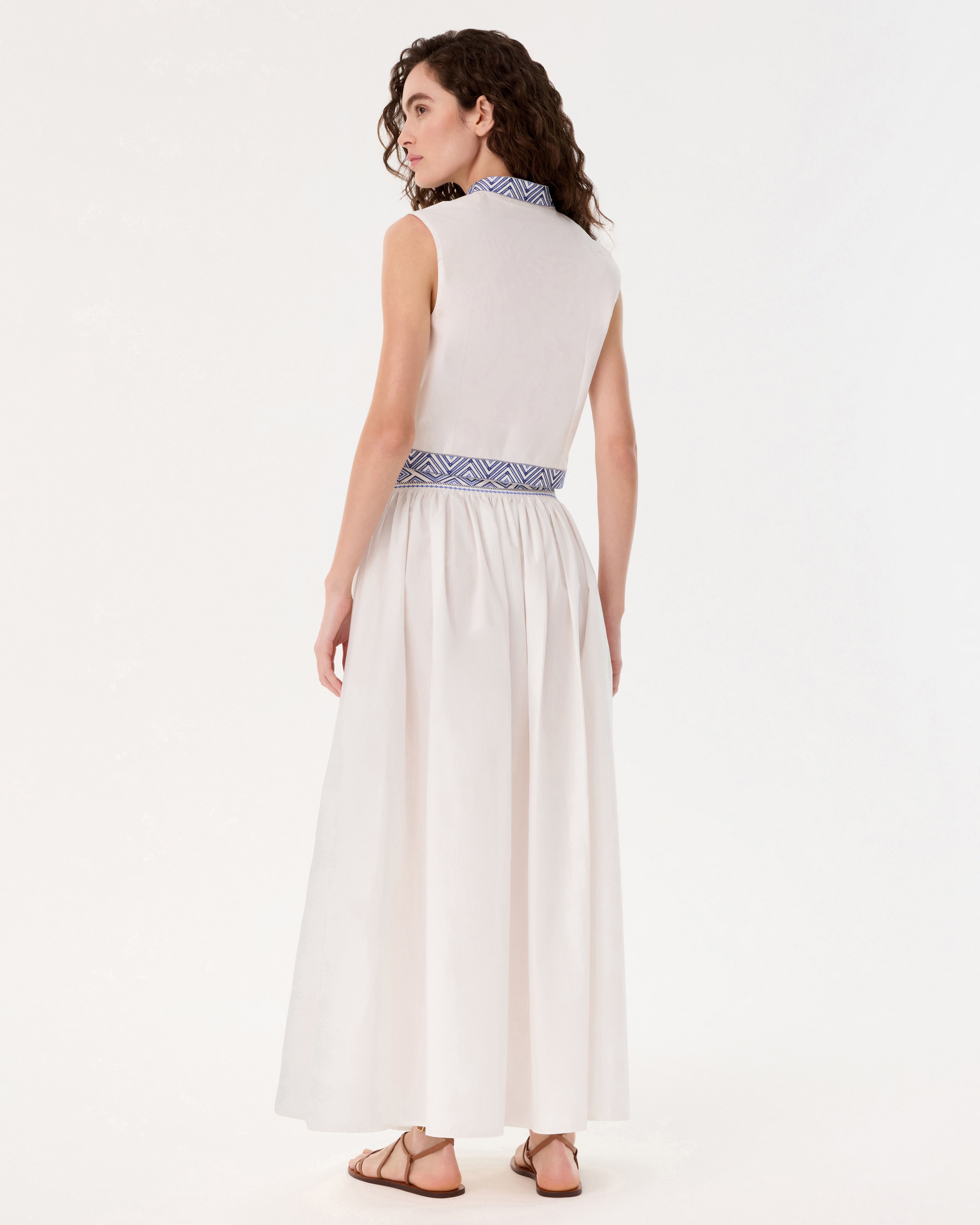 Ombretta Skirt with Iris Embroidery