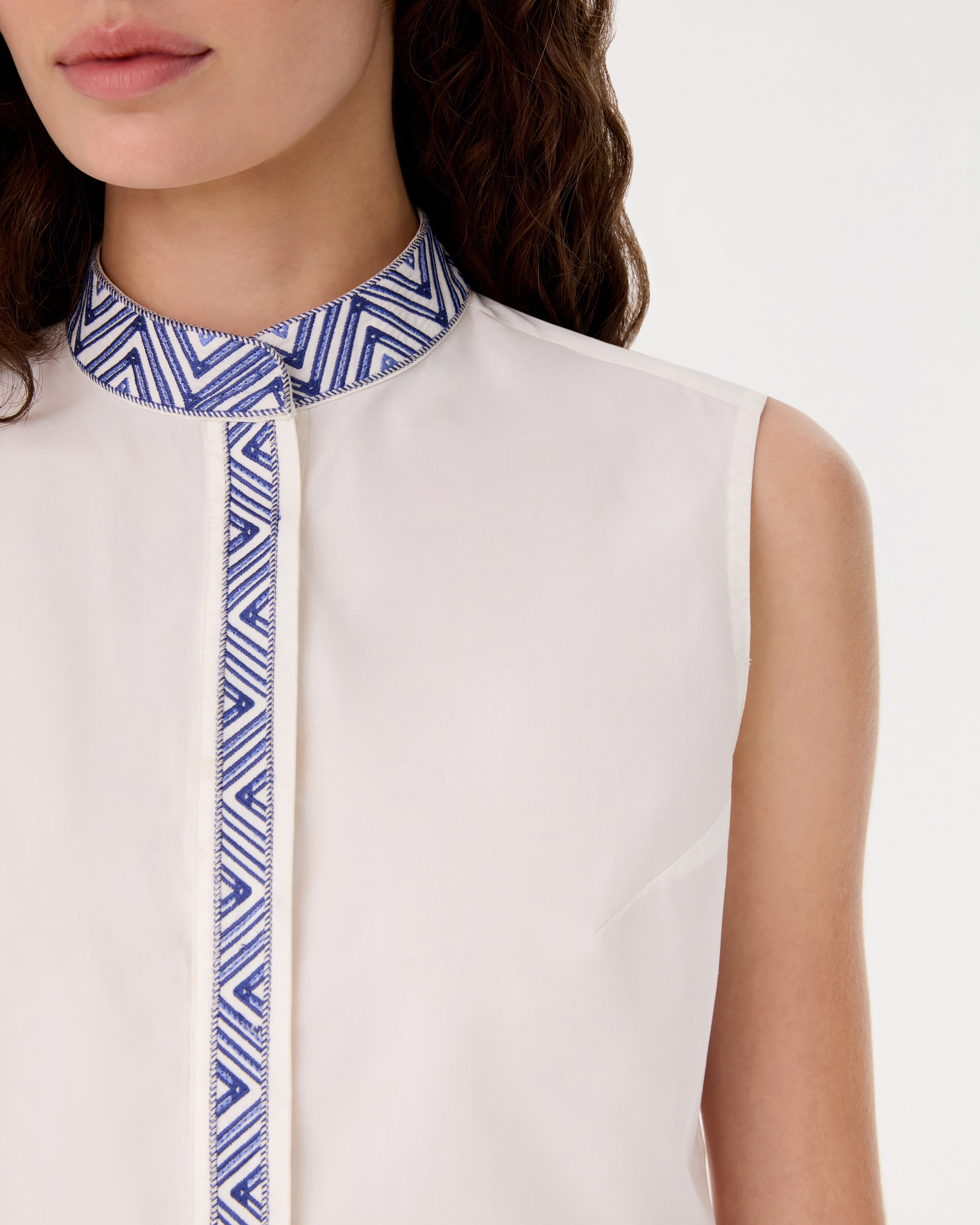 Andorra Top with Iris Embroidery