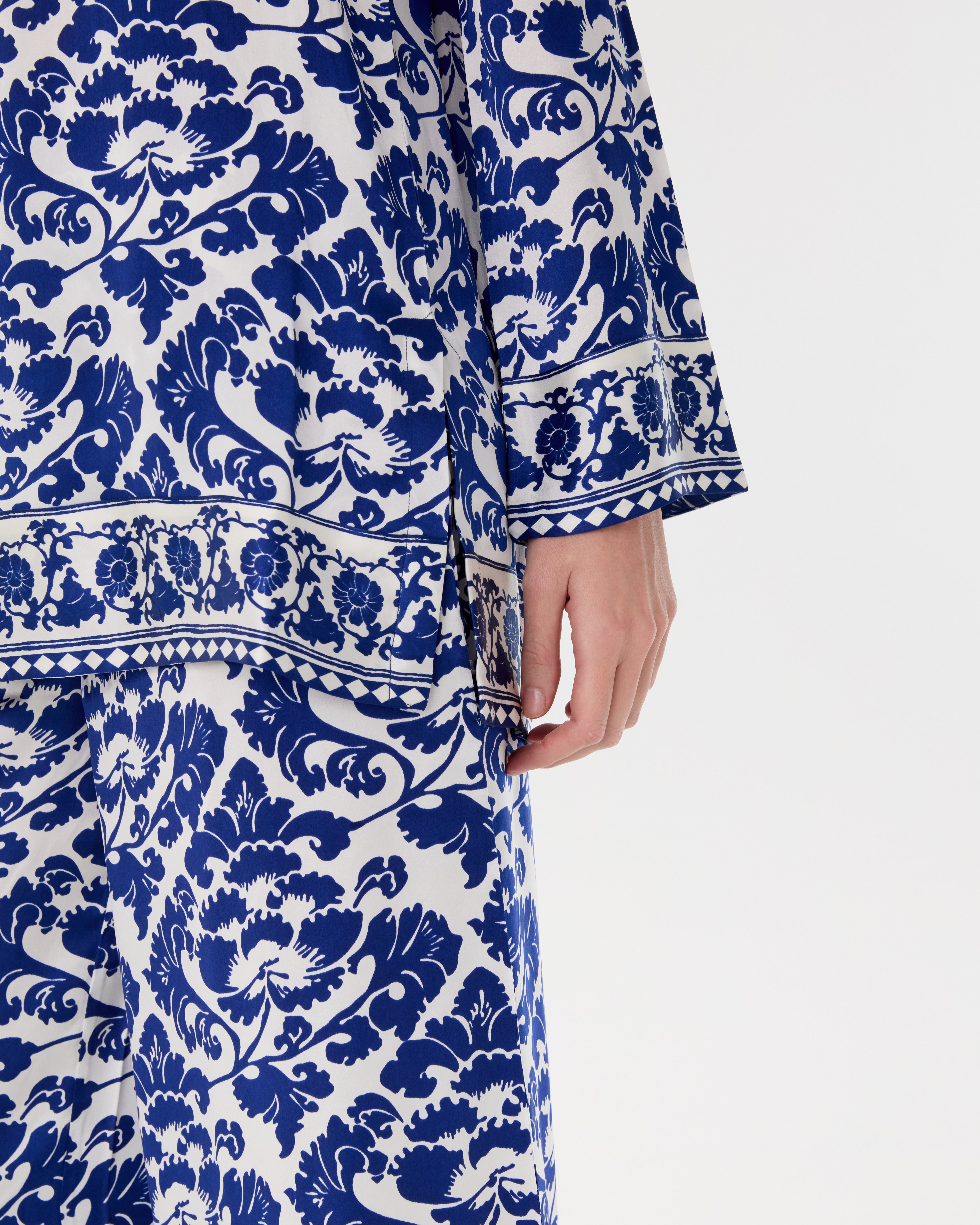 Jia Tunic in Lotus Flower Print