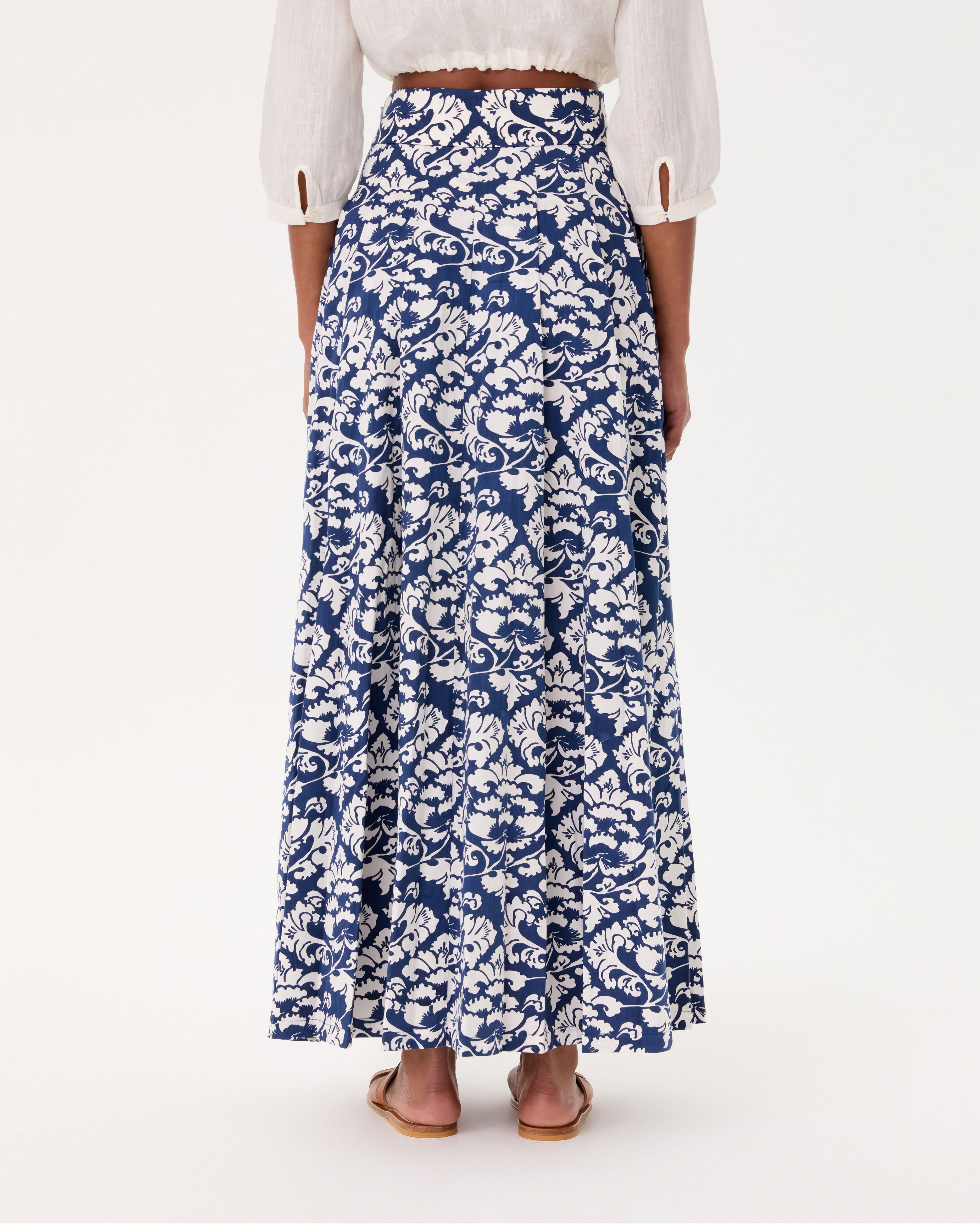 Flaminia Skirt in Lotus Flower Print