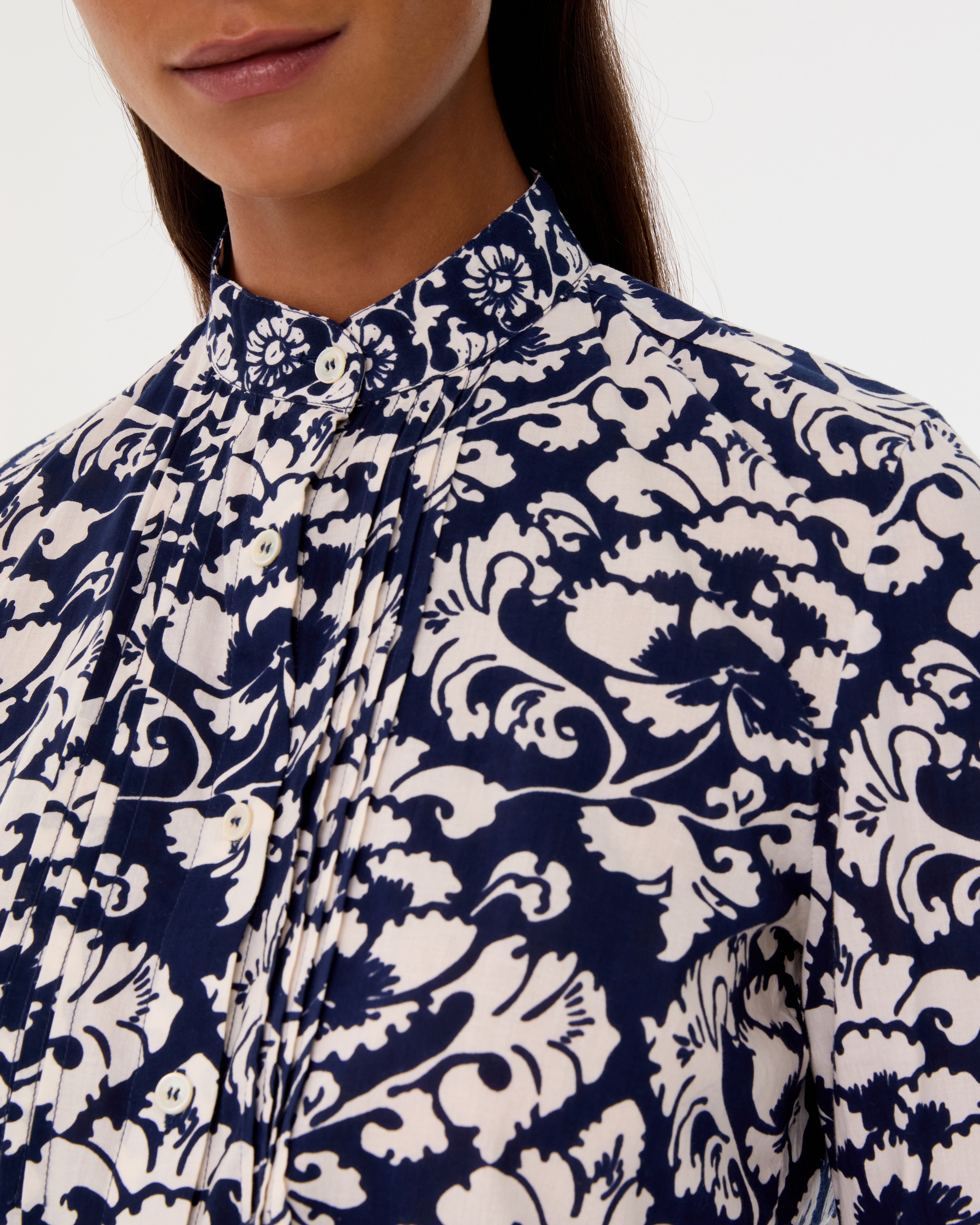 Chiara Shirt in Lotus Flower Print
