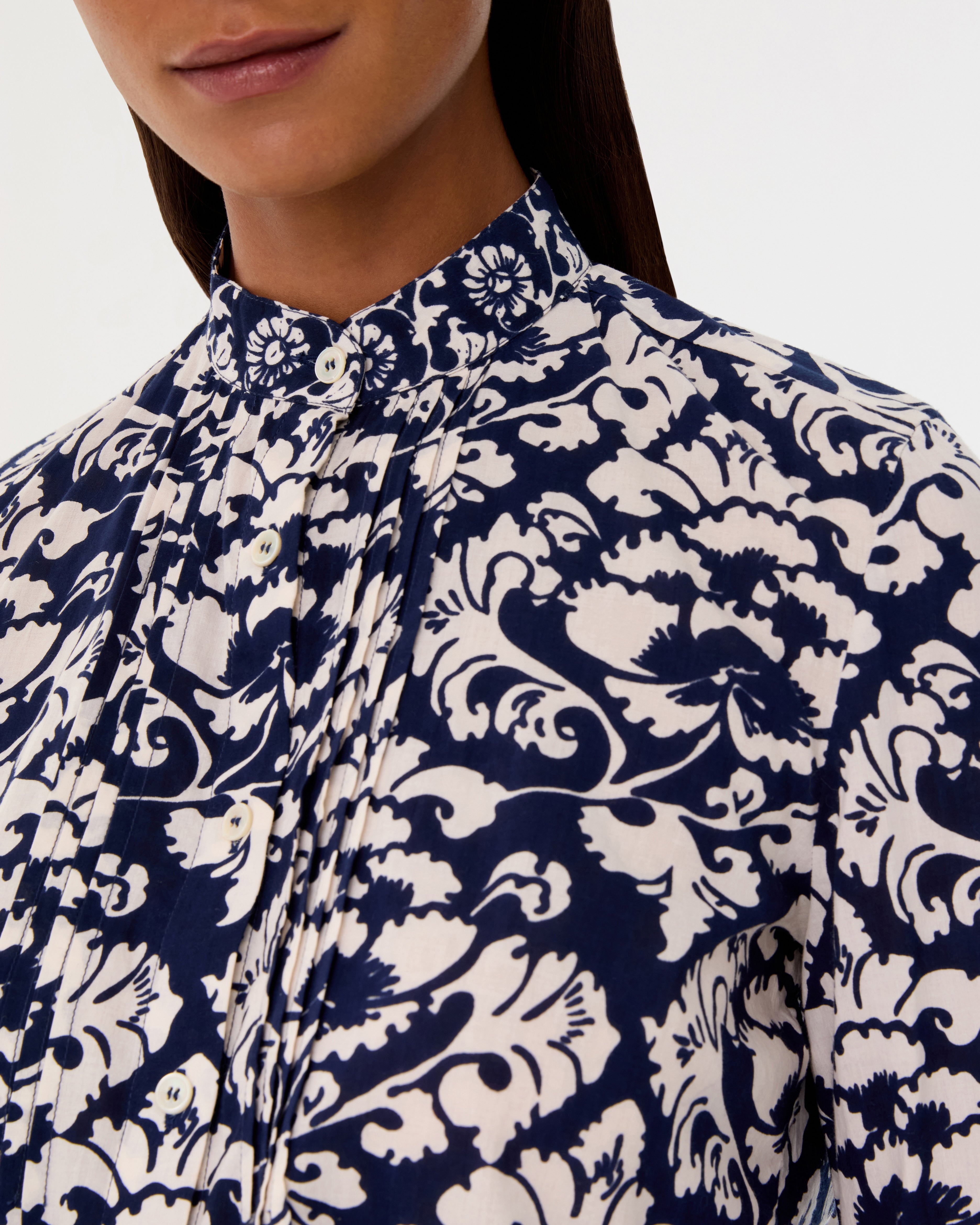 Chiara Shirt in Lotus Flower Print