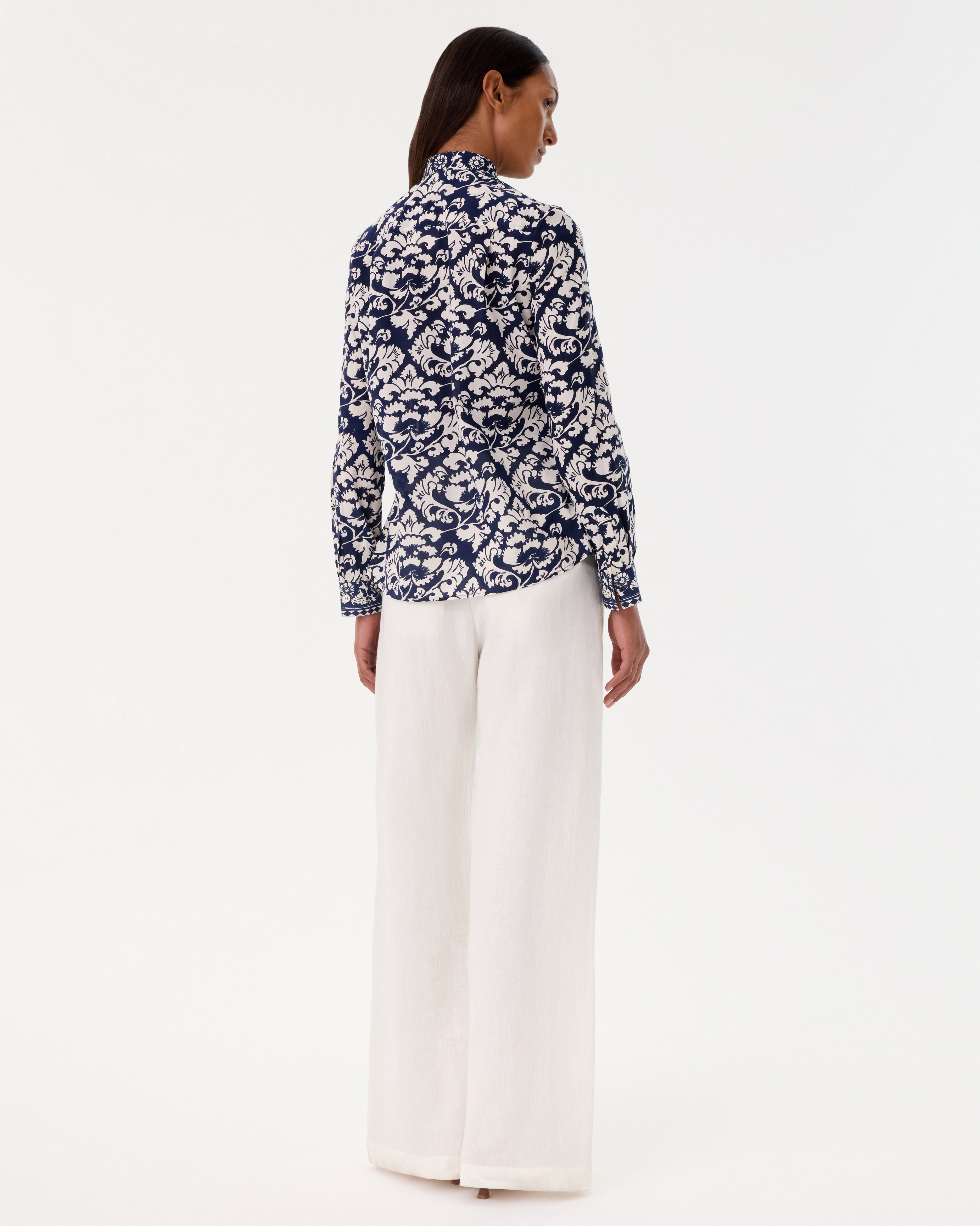 Chiara Shirt in Lotus Flower Print