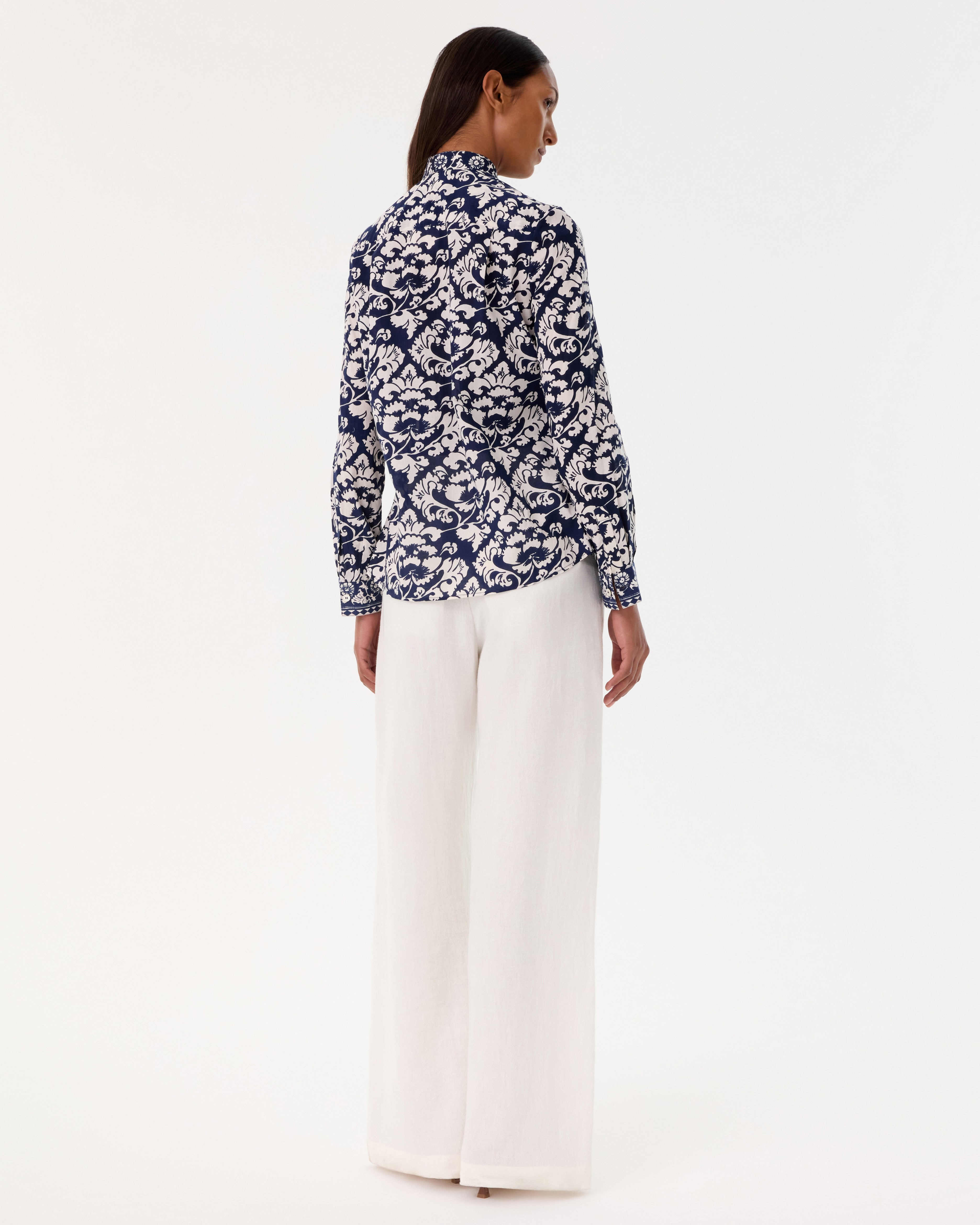 Chiara Shirt in Lotus Flower Print