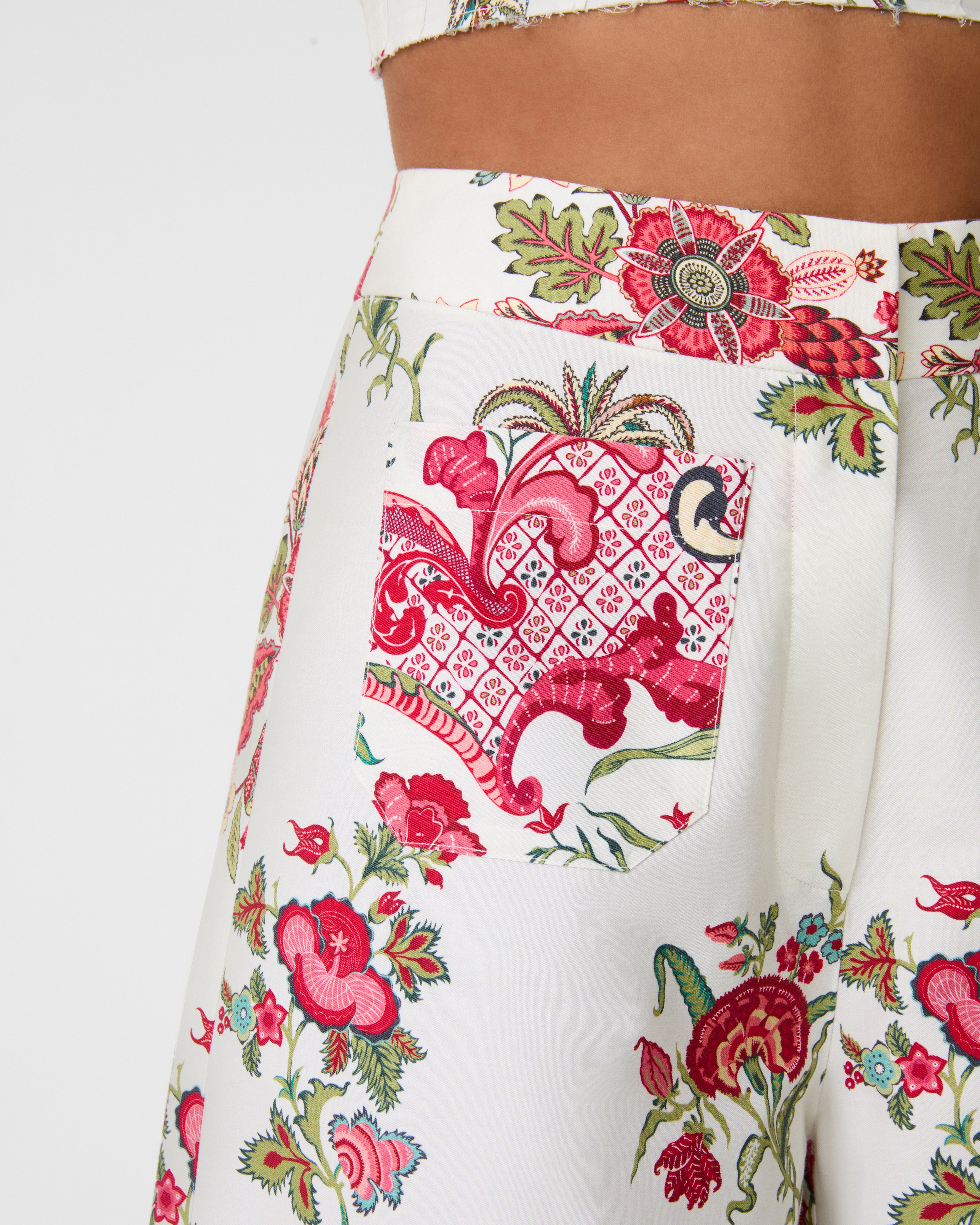 Adele Trousers in Chitz Print