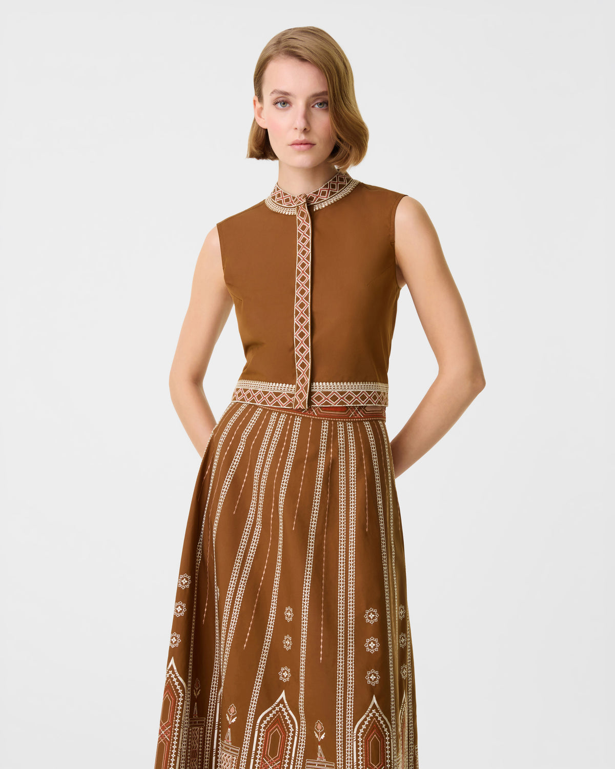 Andorra Top with Lace Embroidery