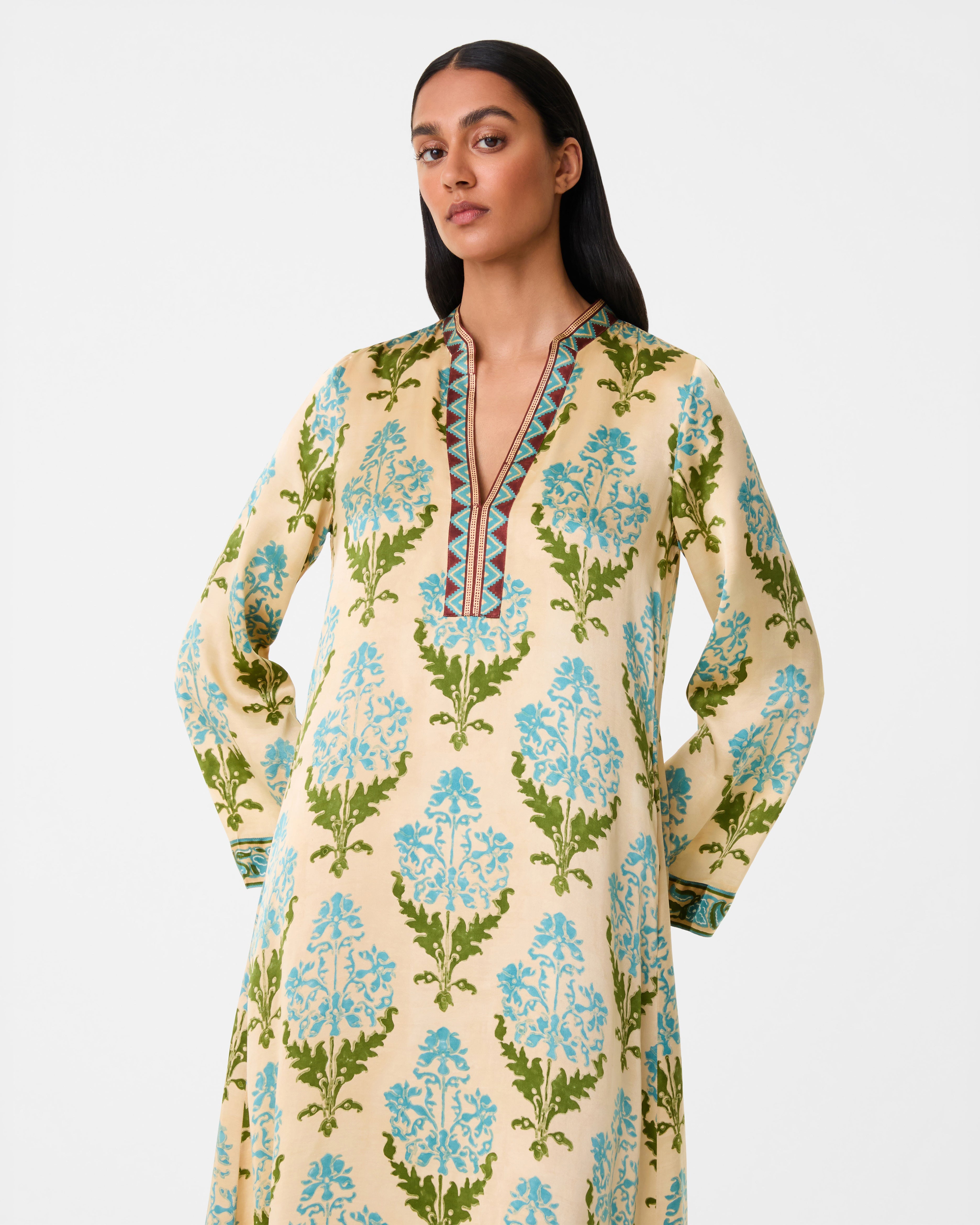 Jenna Caftan in Three Flowers Print