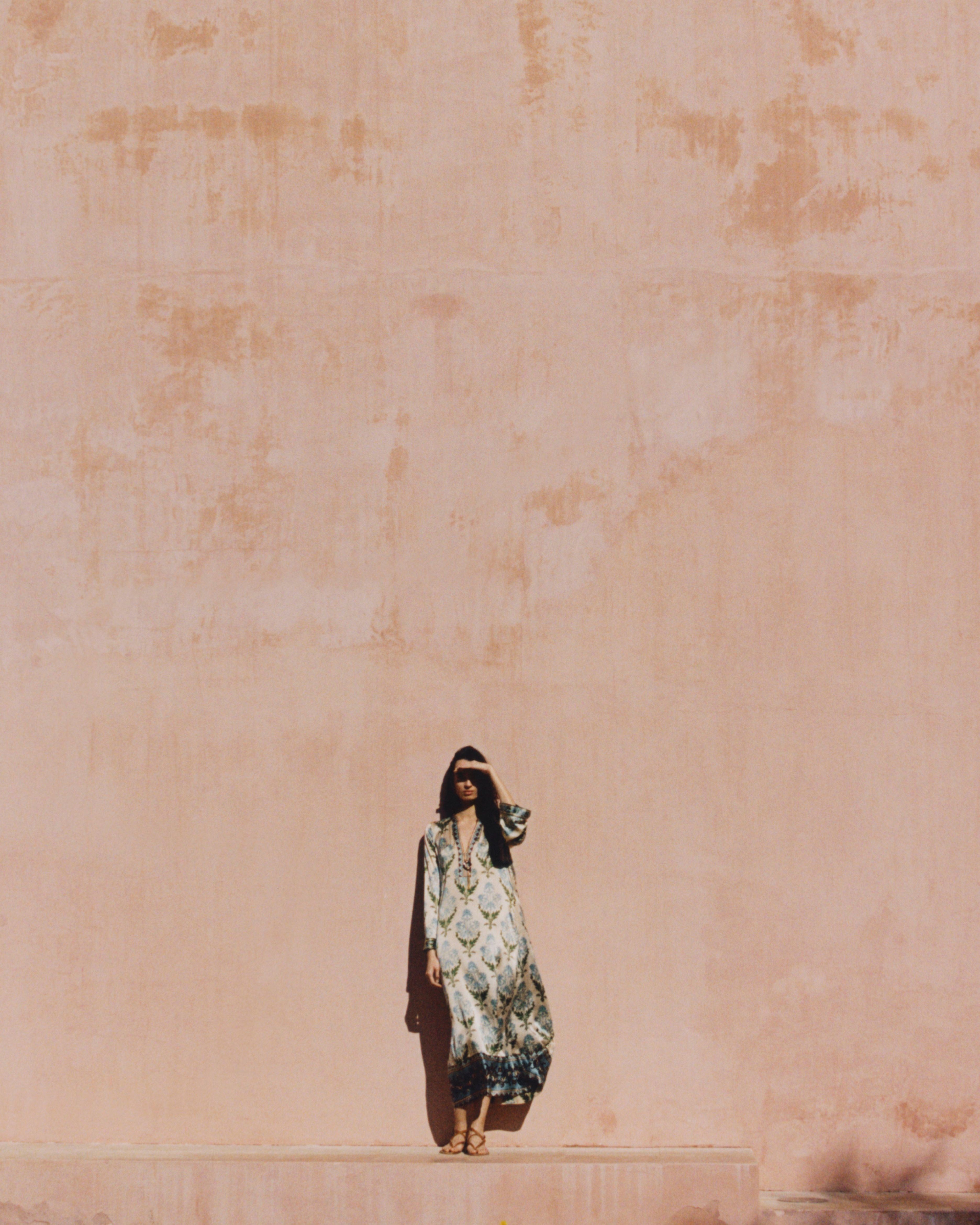 Jenna Caftan in Three Flowers Print