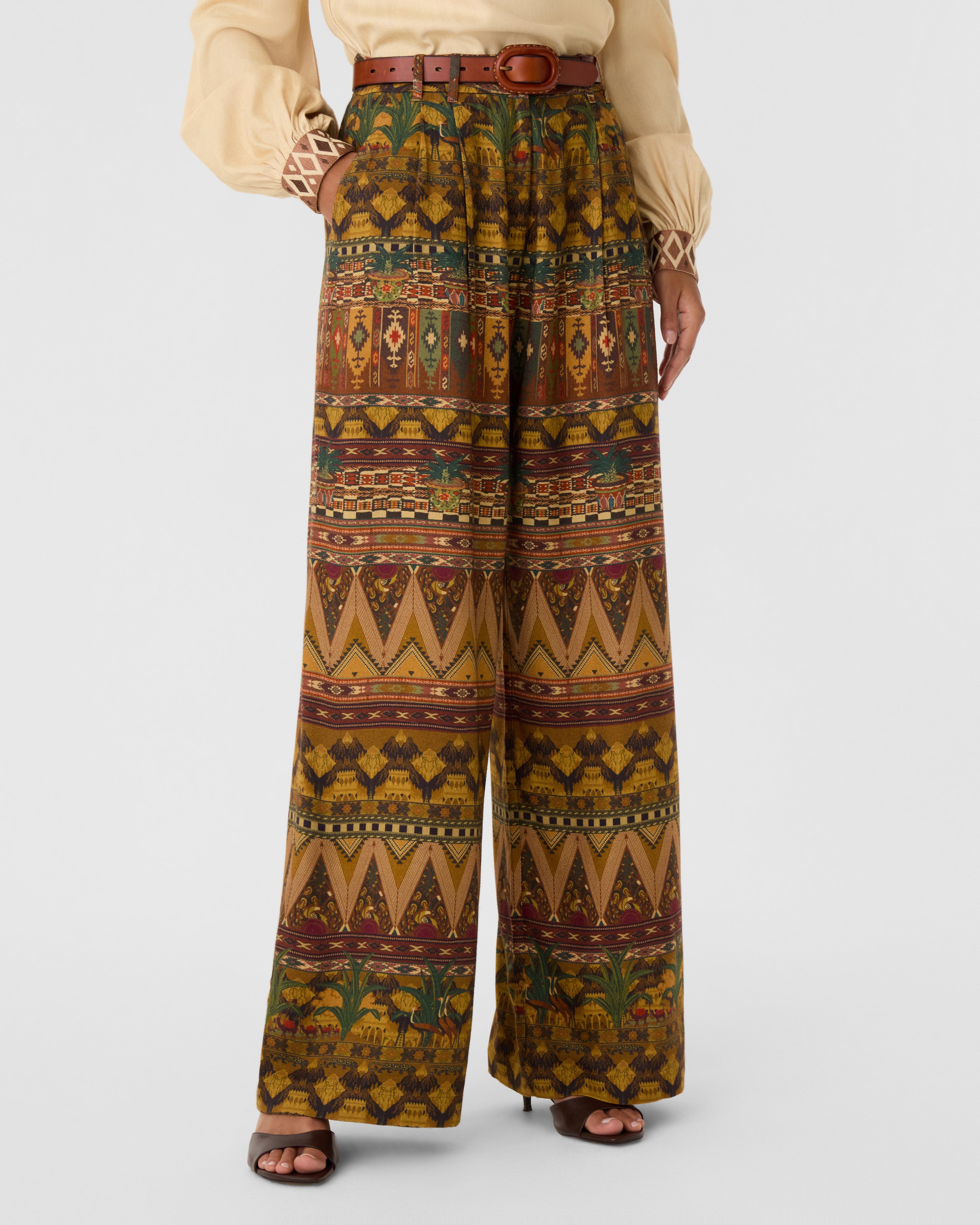 Annisa Trousers in Desert Print