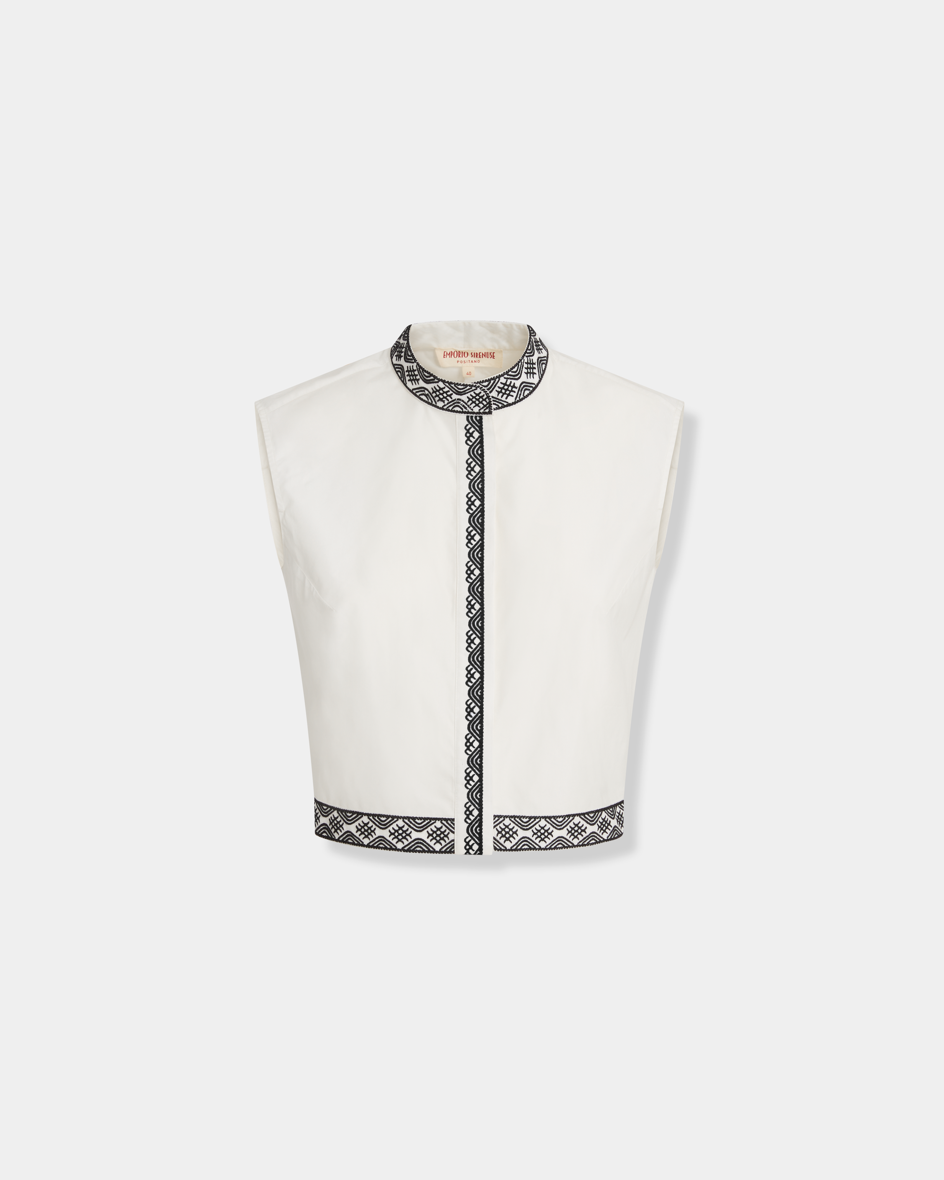 Andorra Top with Peony Embroidery