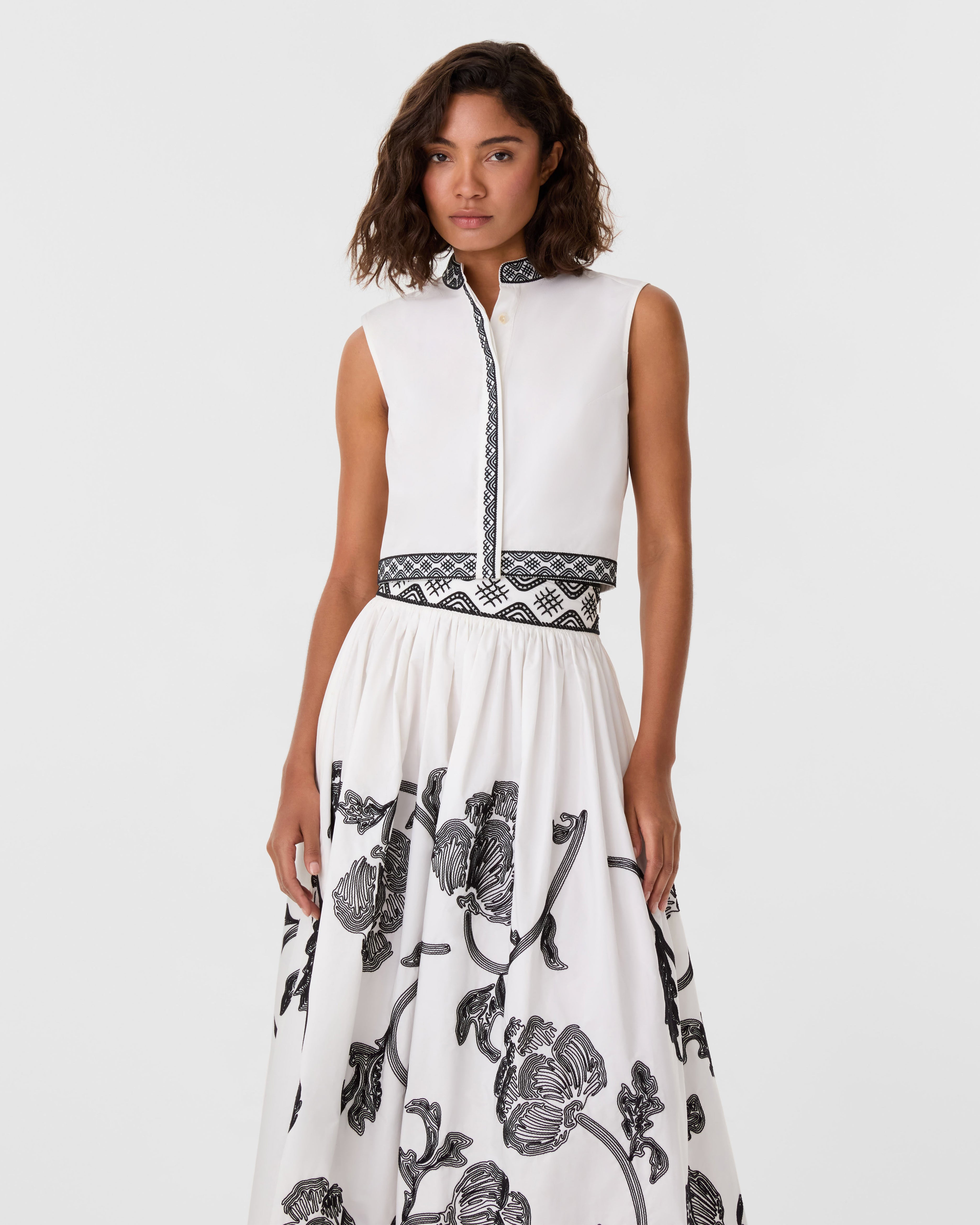 Andorra Top with Peony Embroidery