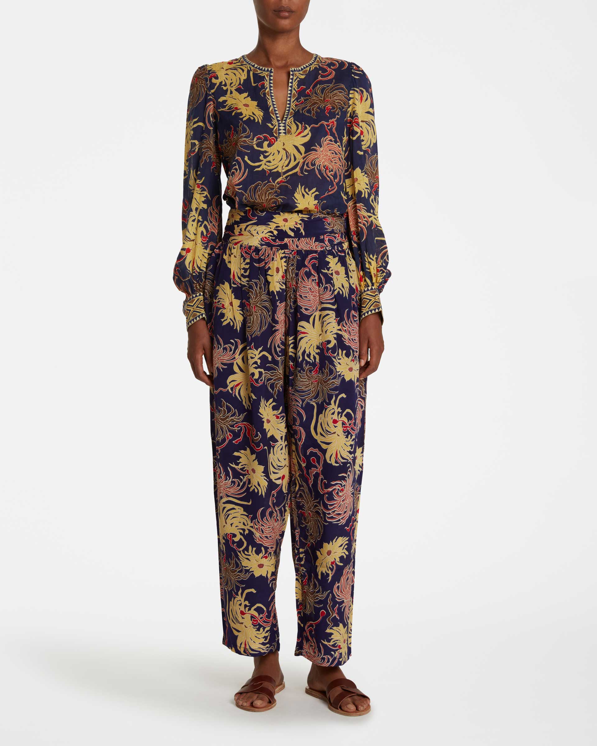 Levante Pants in Silk China Flowers