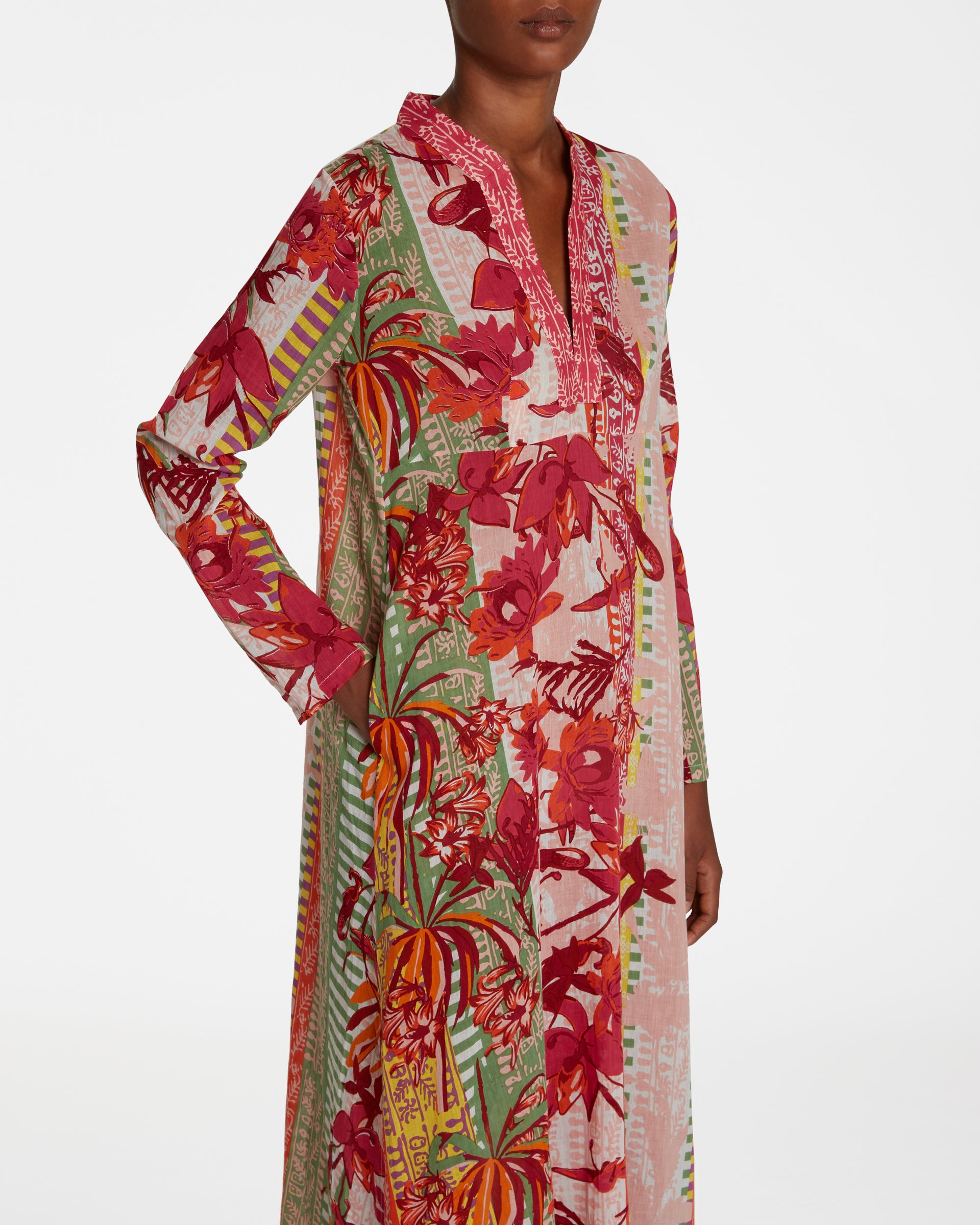 Gytha Caftan in Pink Blossom