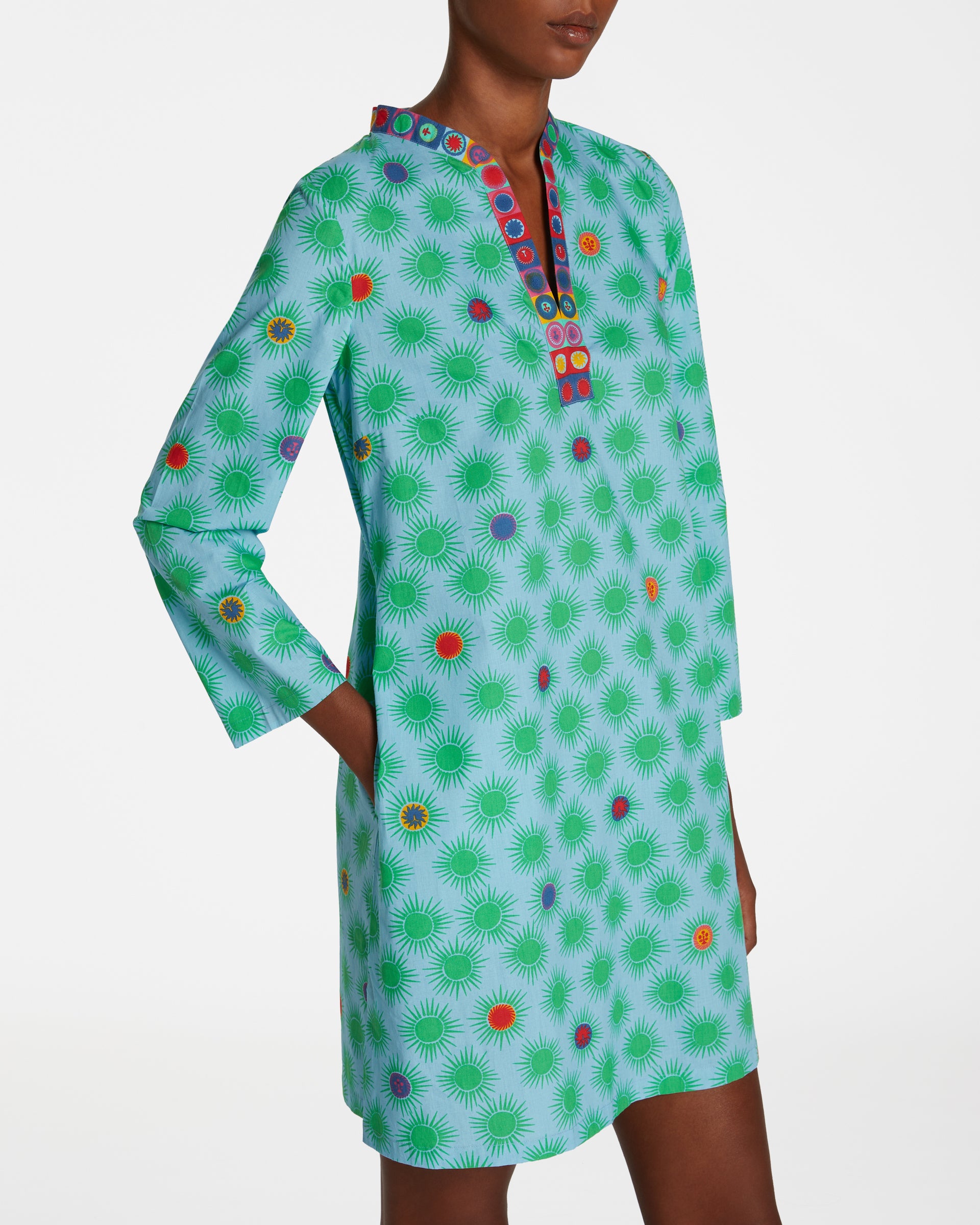 Sarah Caftan in Smile