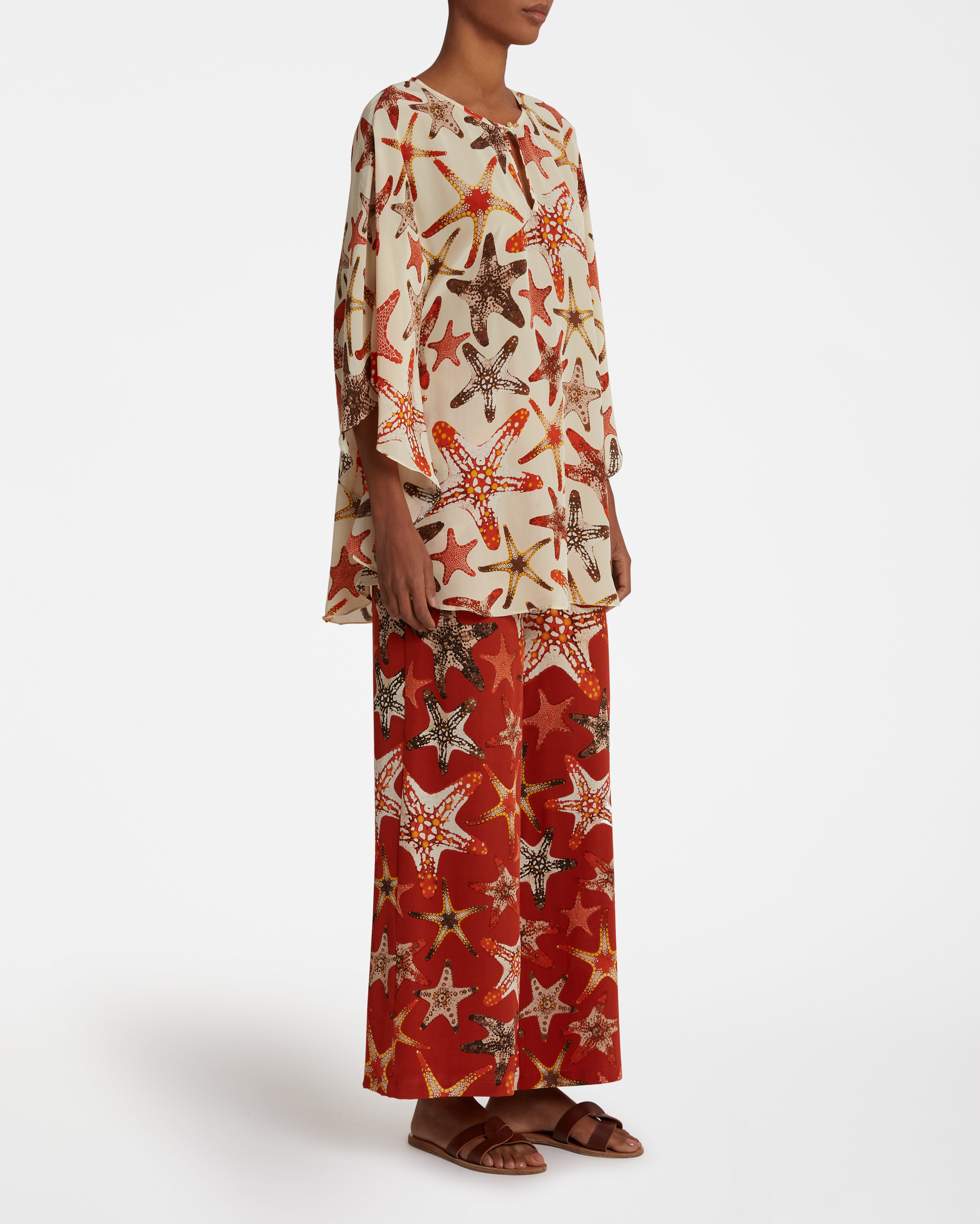 Himare Poncho In Starfish Print