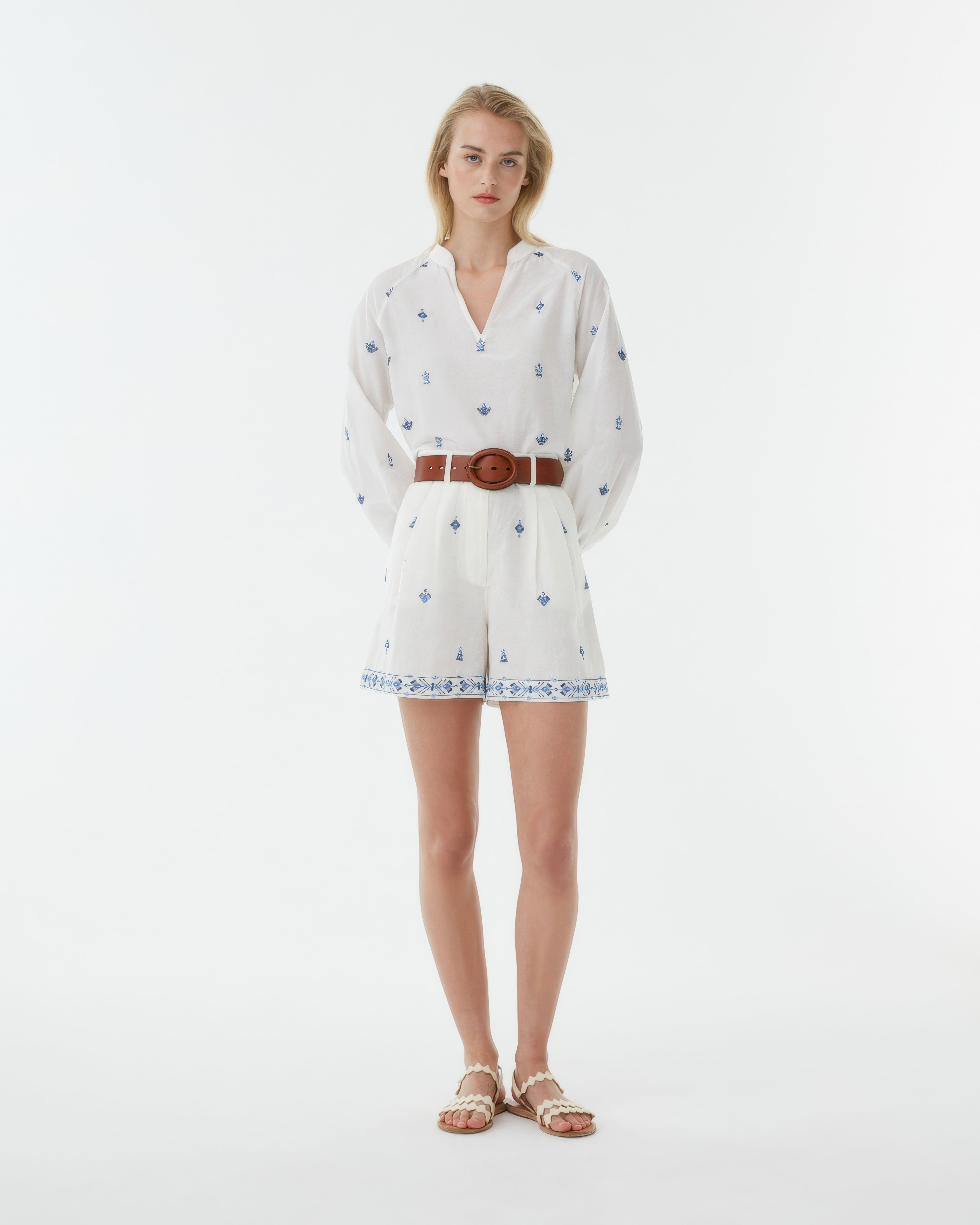 Beatrice Shorts with Astragal Embroidery