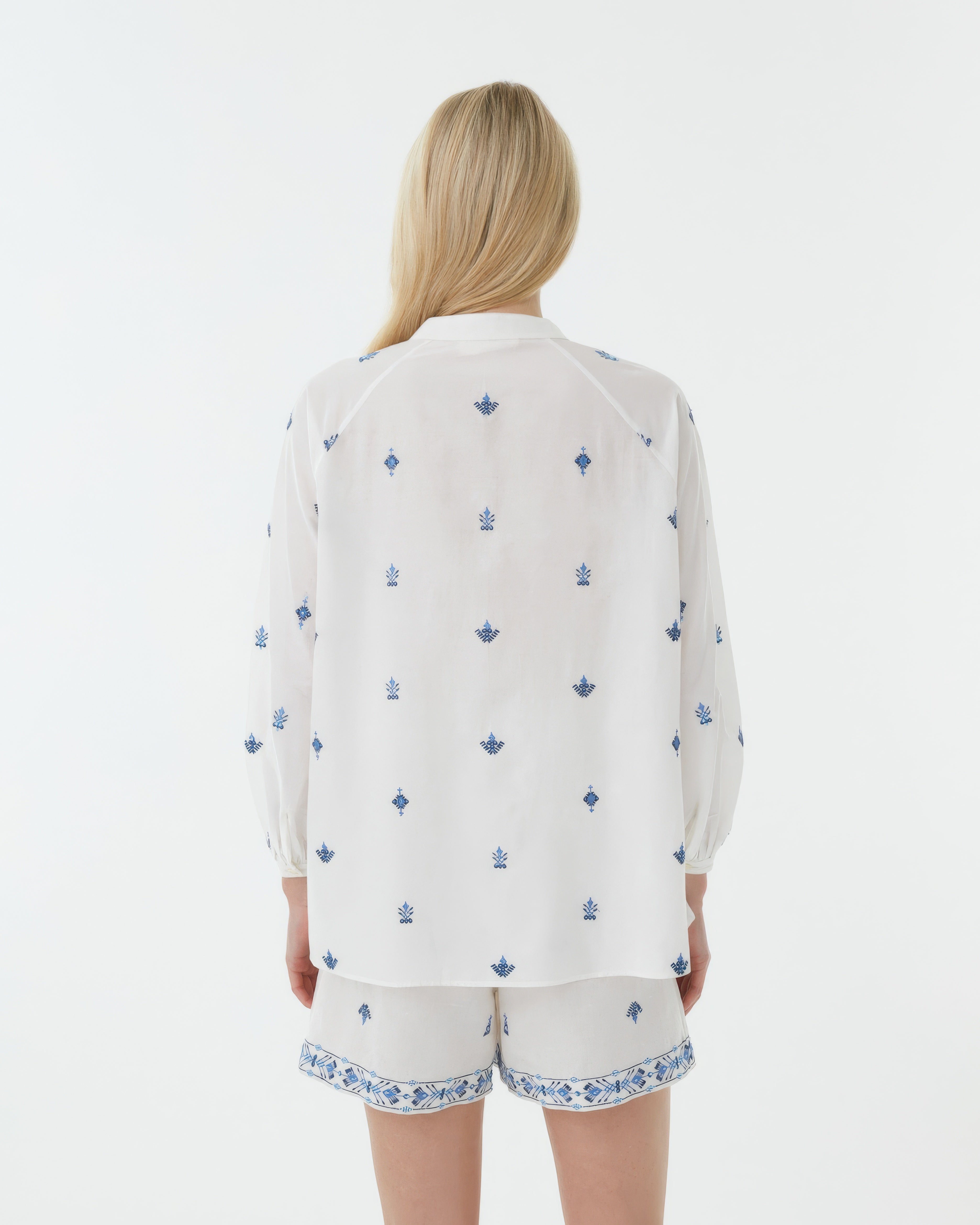 Ilizia Shirt With Astragal  Embroidery