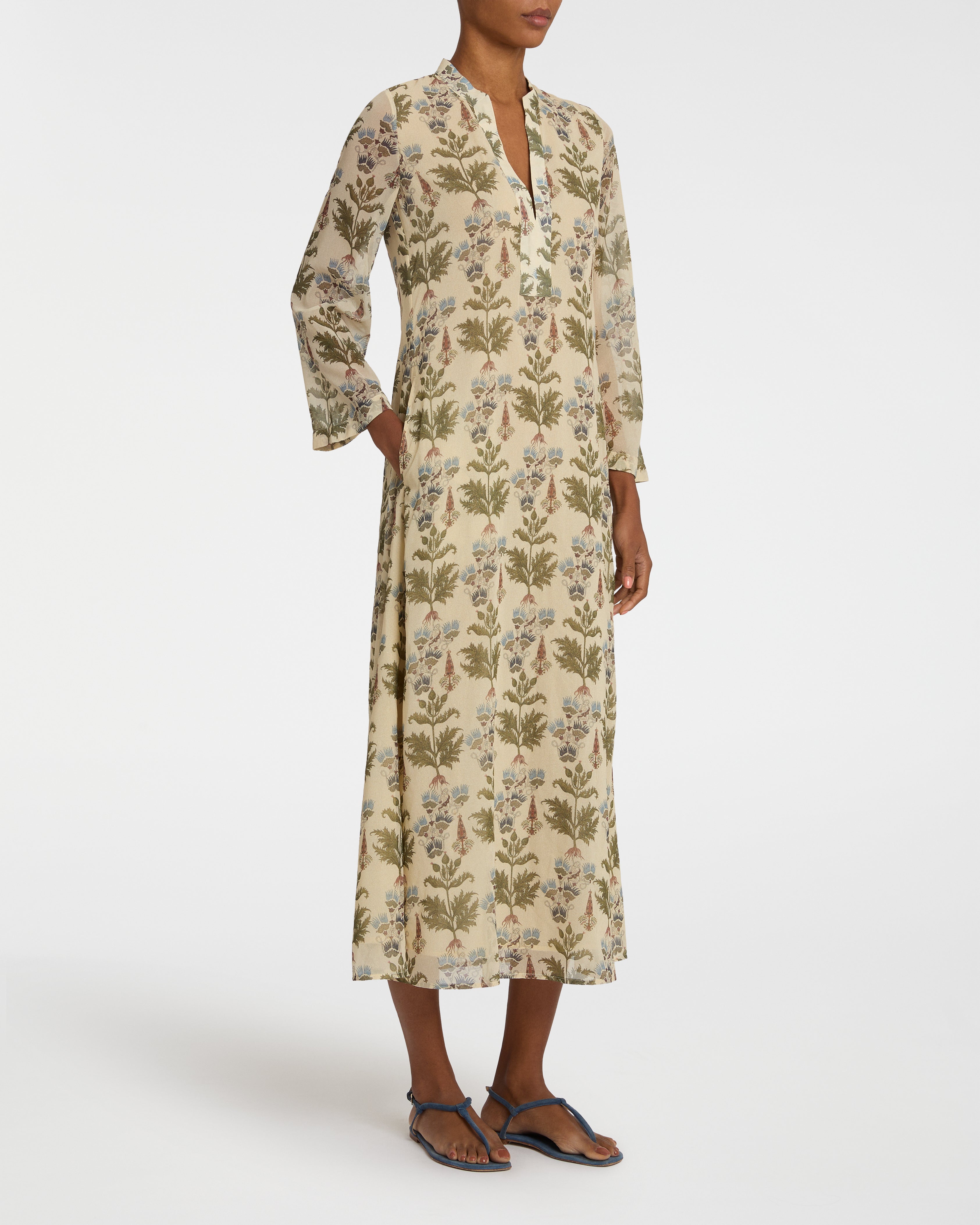 Jenna Caftan in Shiny Persian Botanic Print