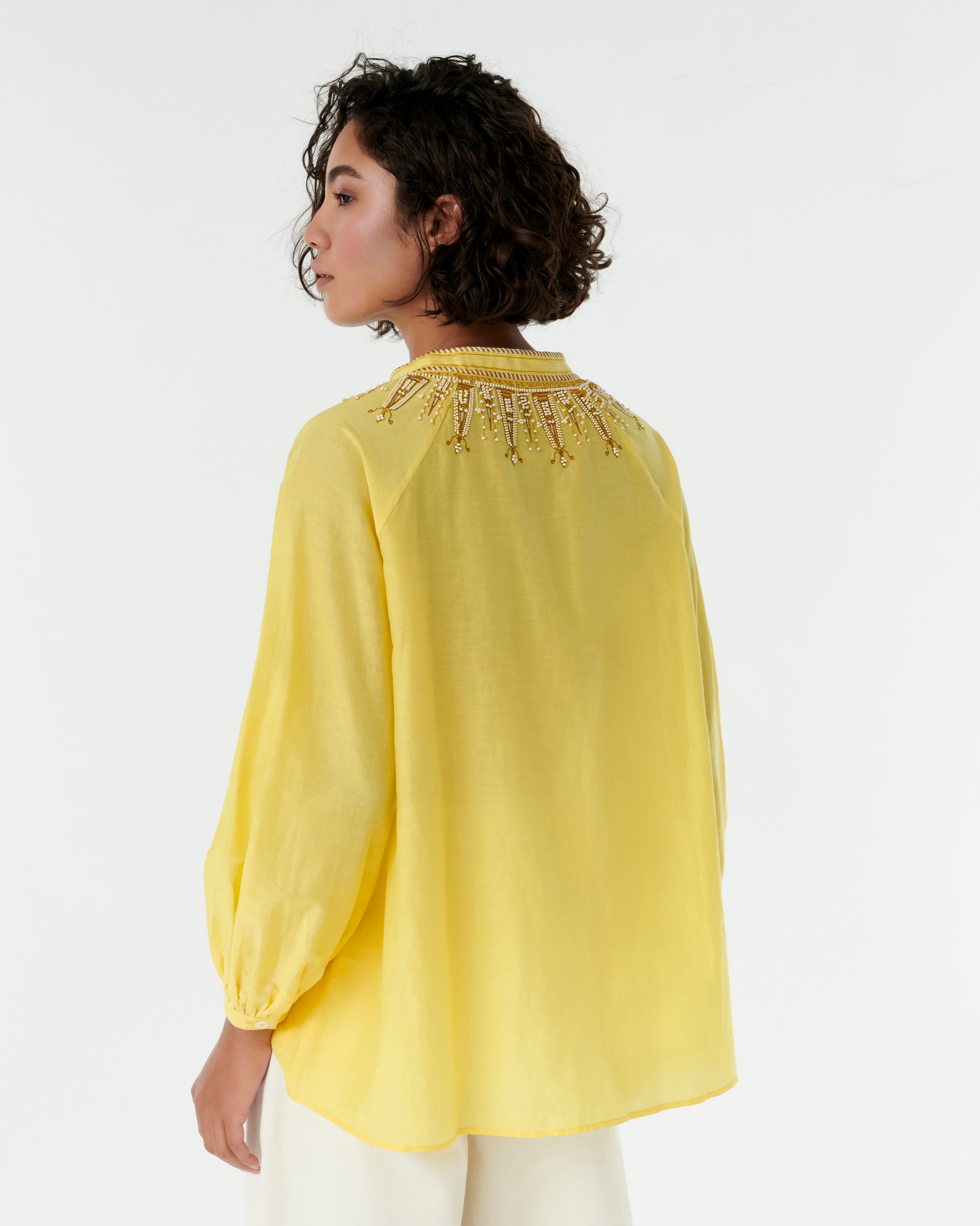 Ilizia Blouse with Backgammon Embroidery