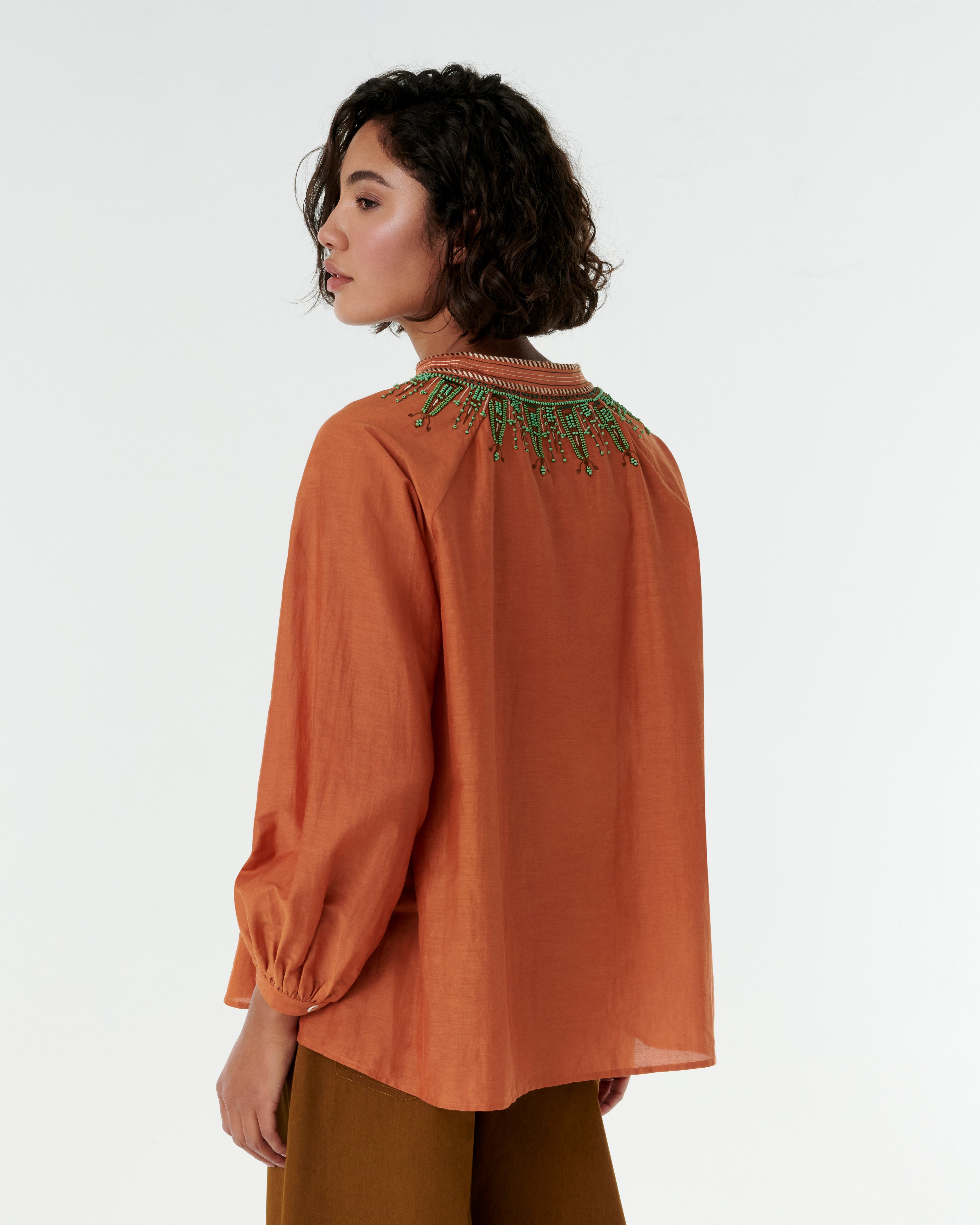 Ilizia Blouse with Backgammon Embroidery