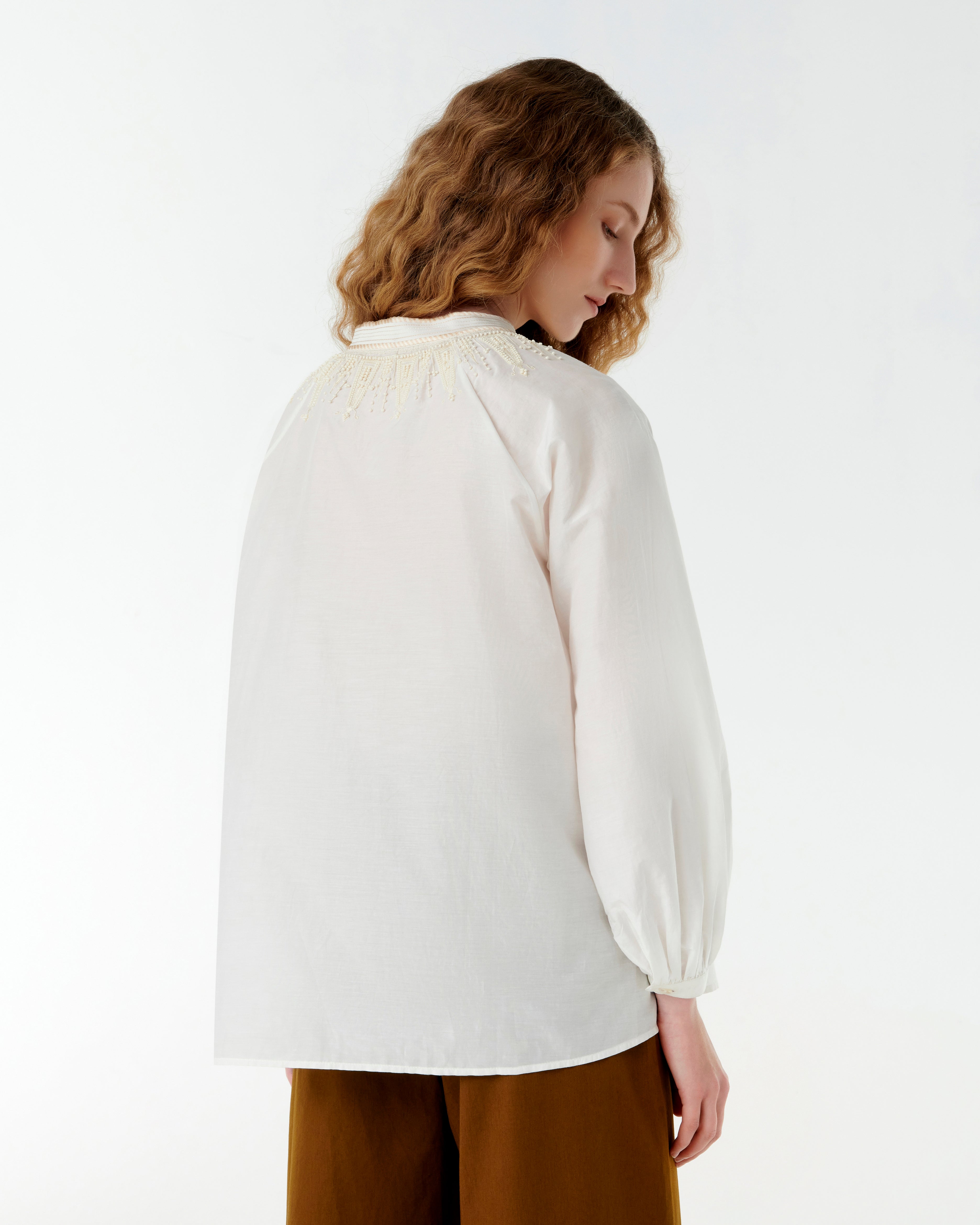 Ilizia Blouse with Greek Rooster Embroidery