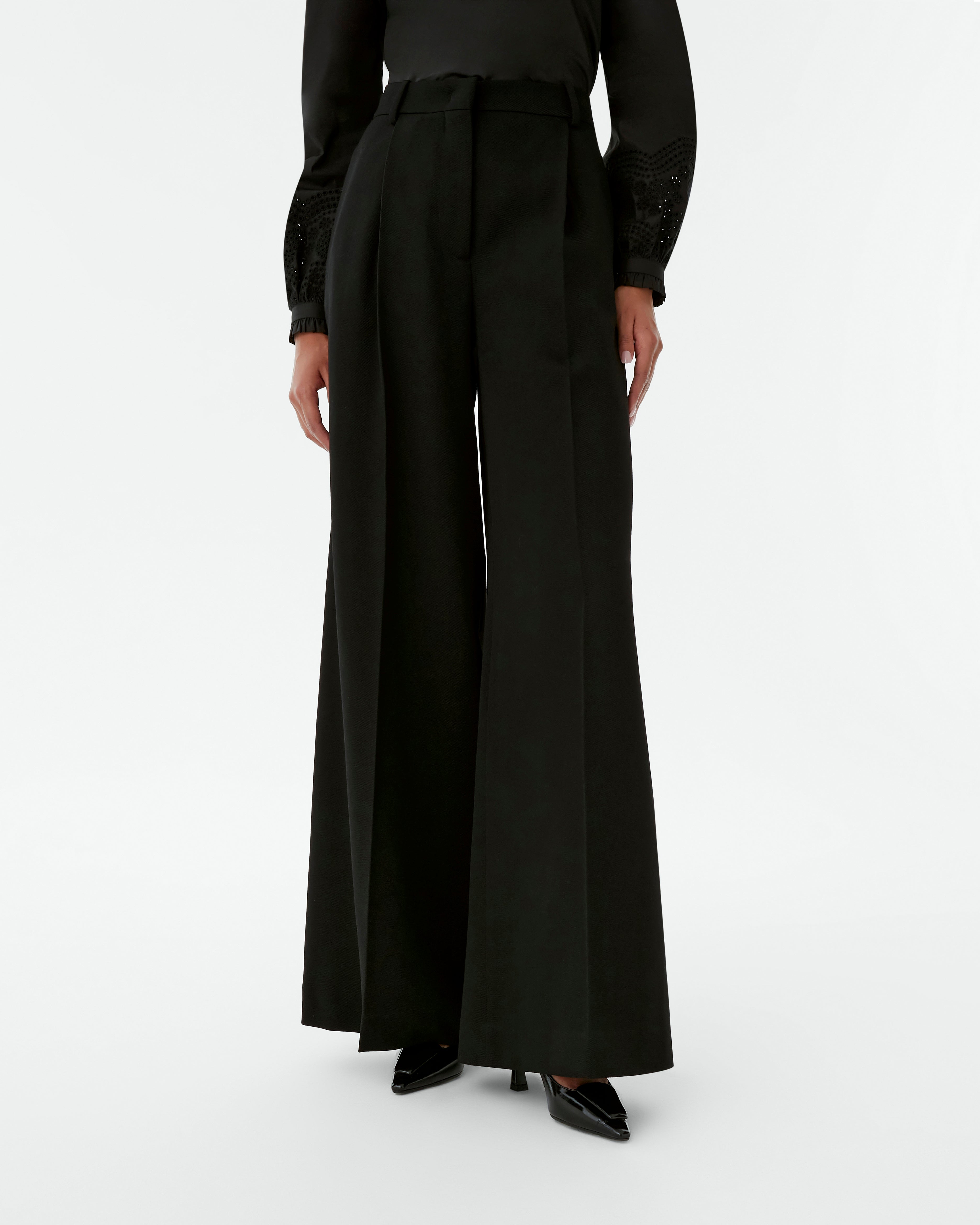 Lola Trousers in Black Assam