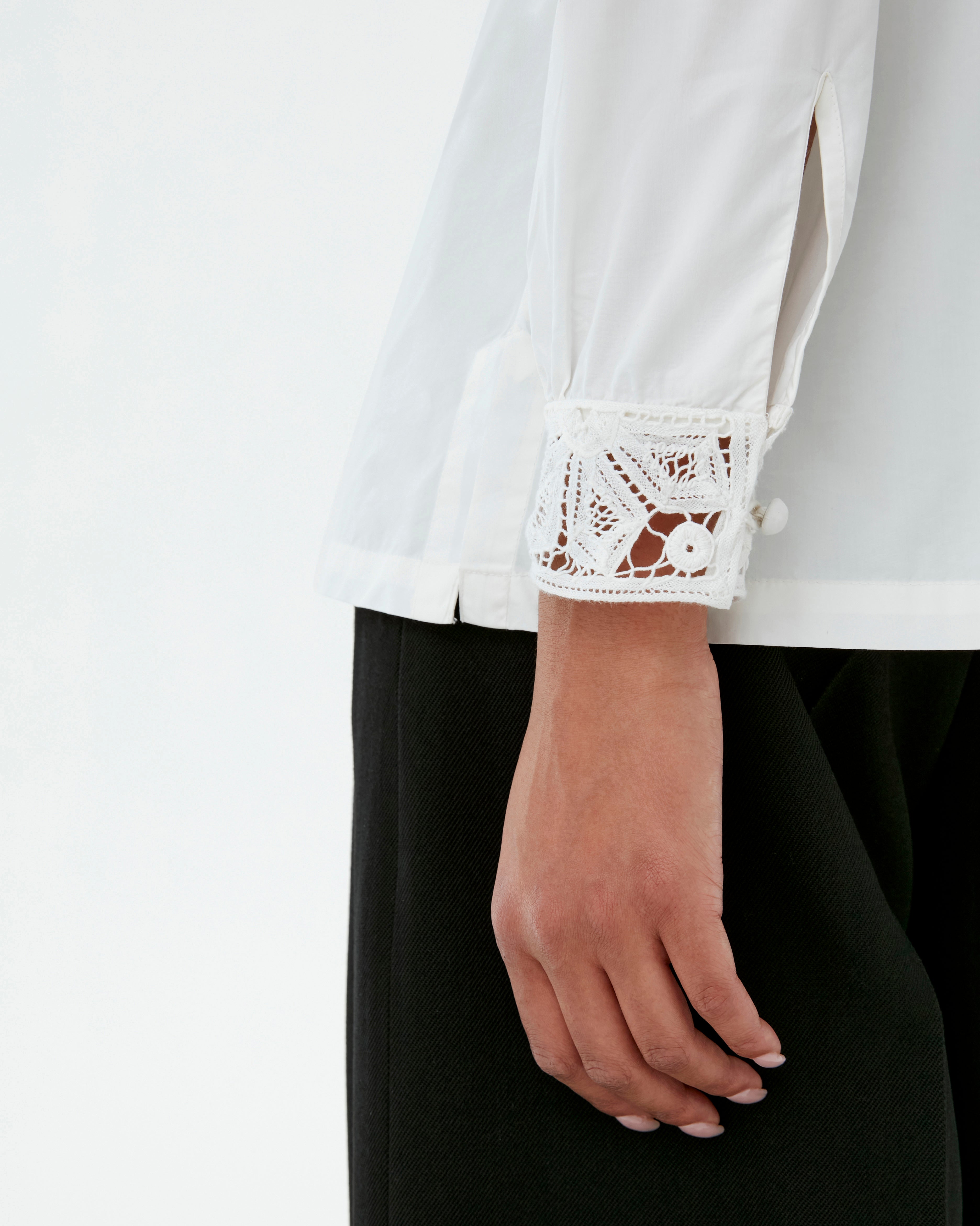 Mikha Blouse with Embroidery Lace