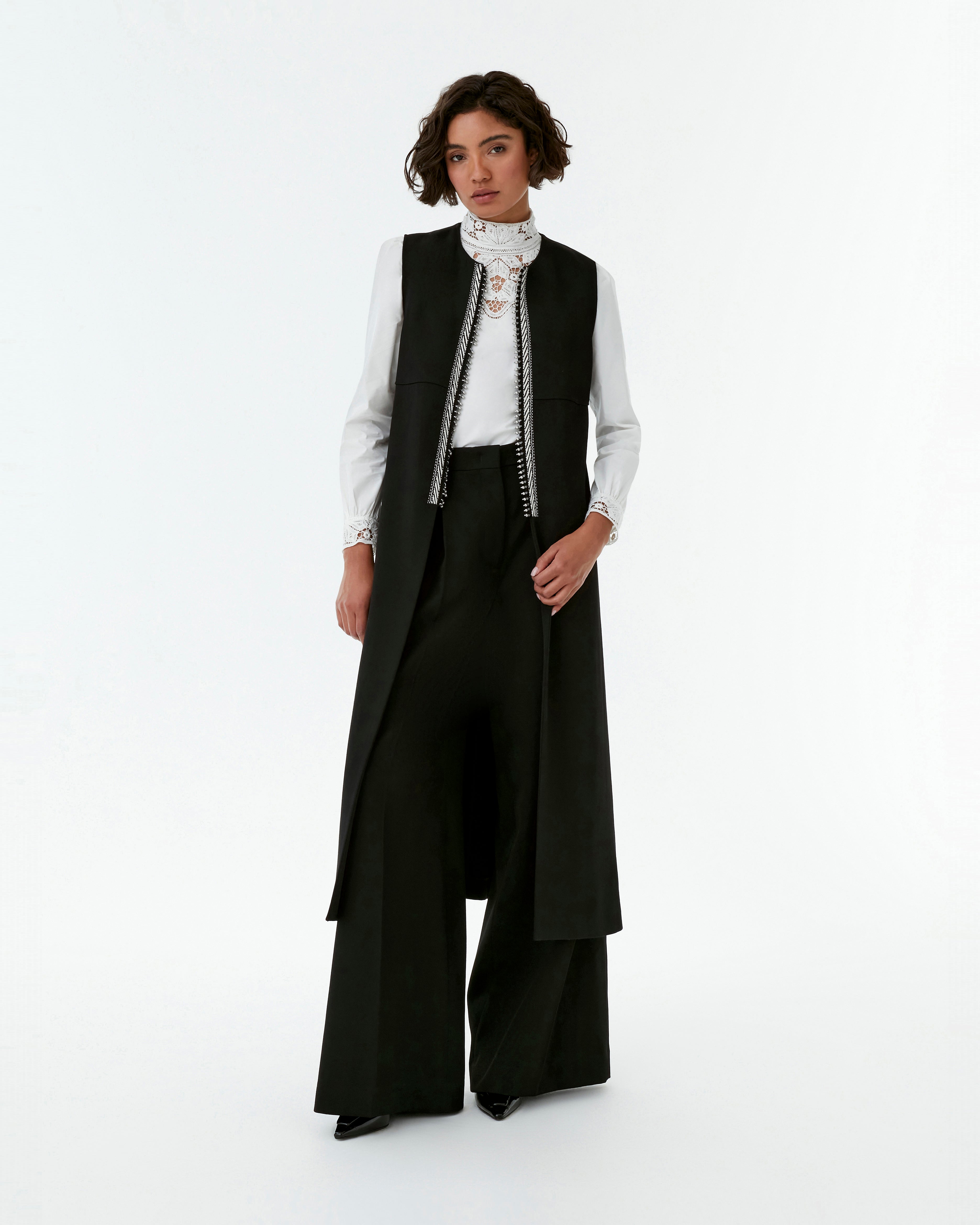 Mikha Blouse with Embroidery Lace