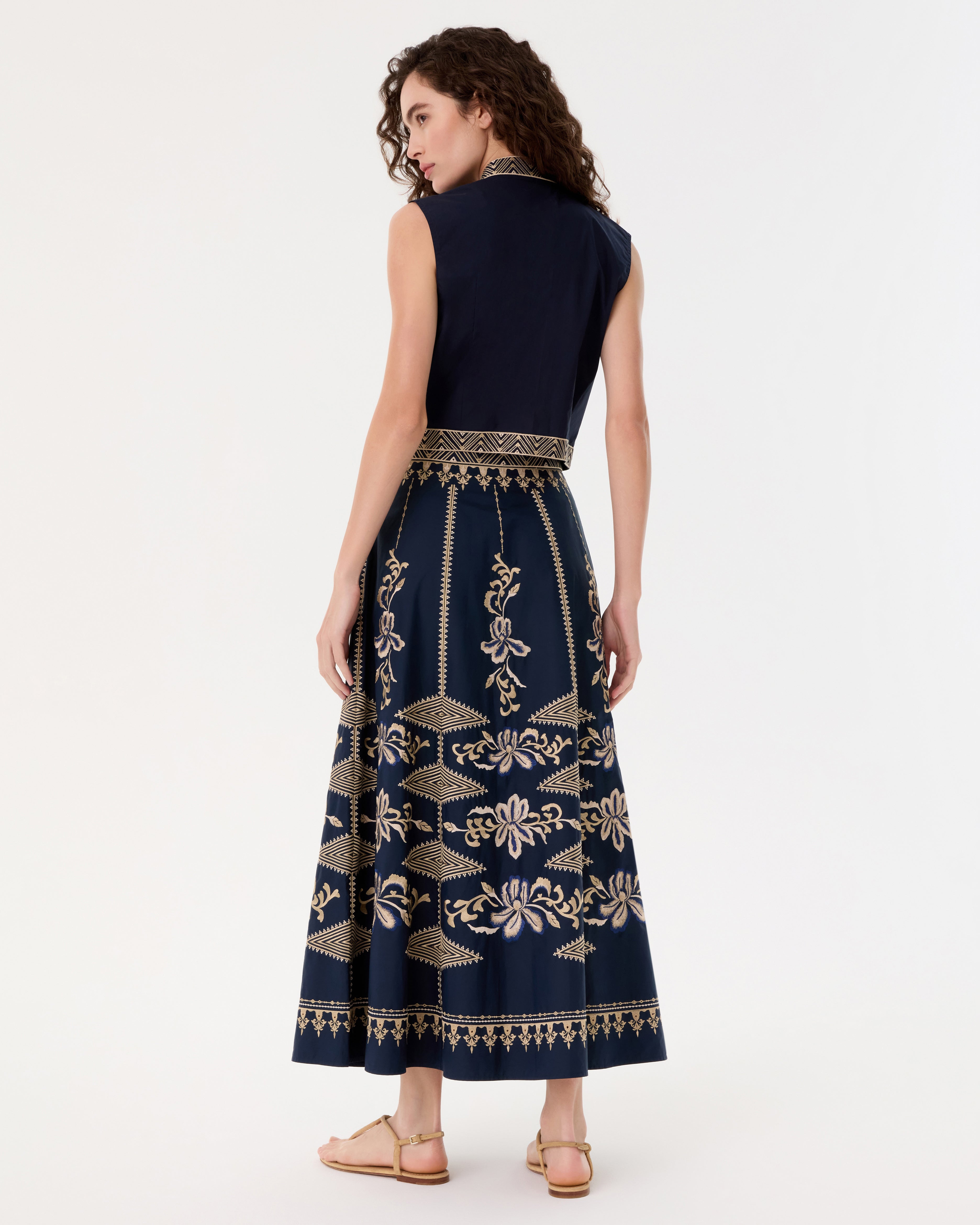 Andorra Top with Iris Embroidery