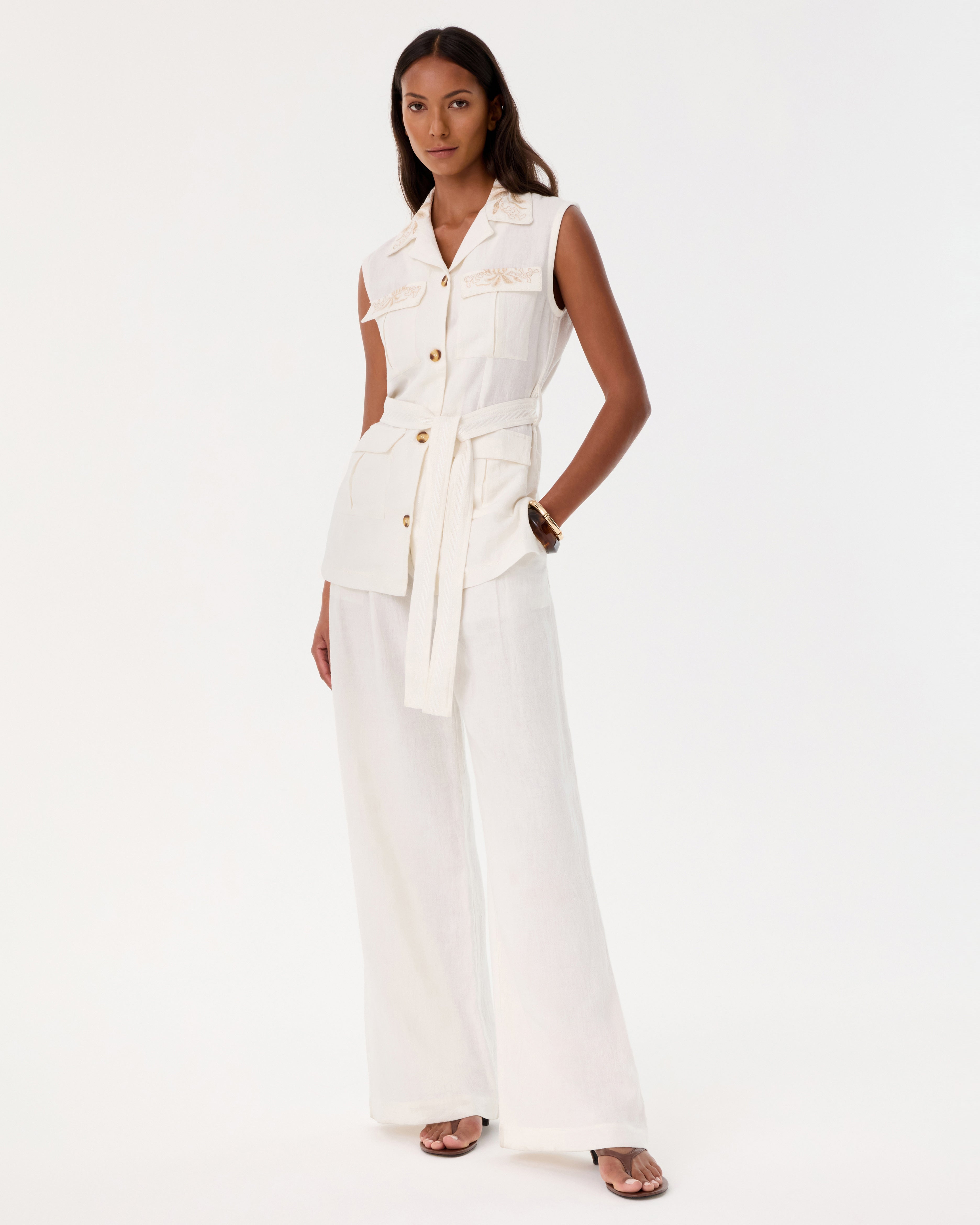 Dinda Vest with Sand Flowers Embroidery