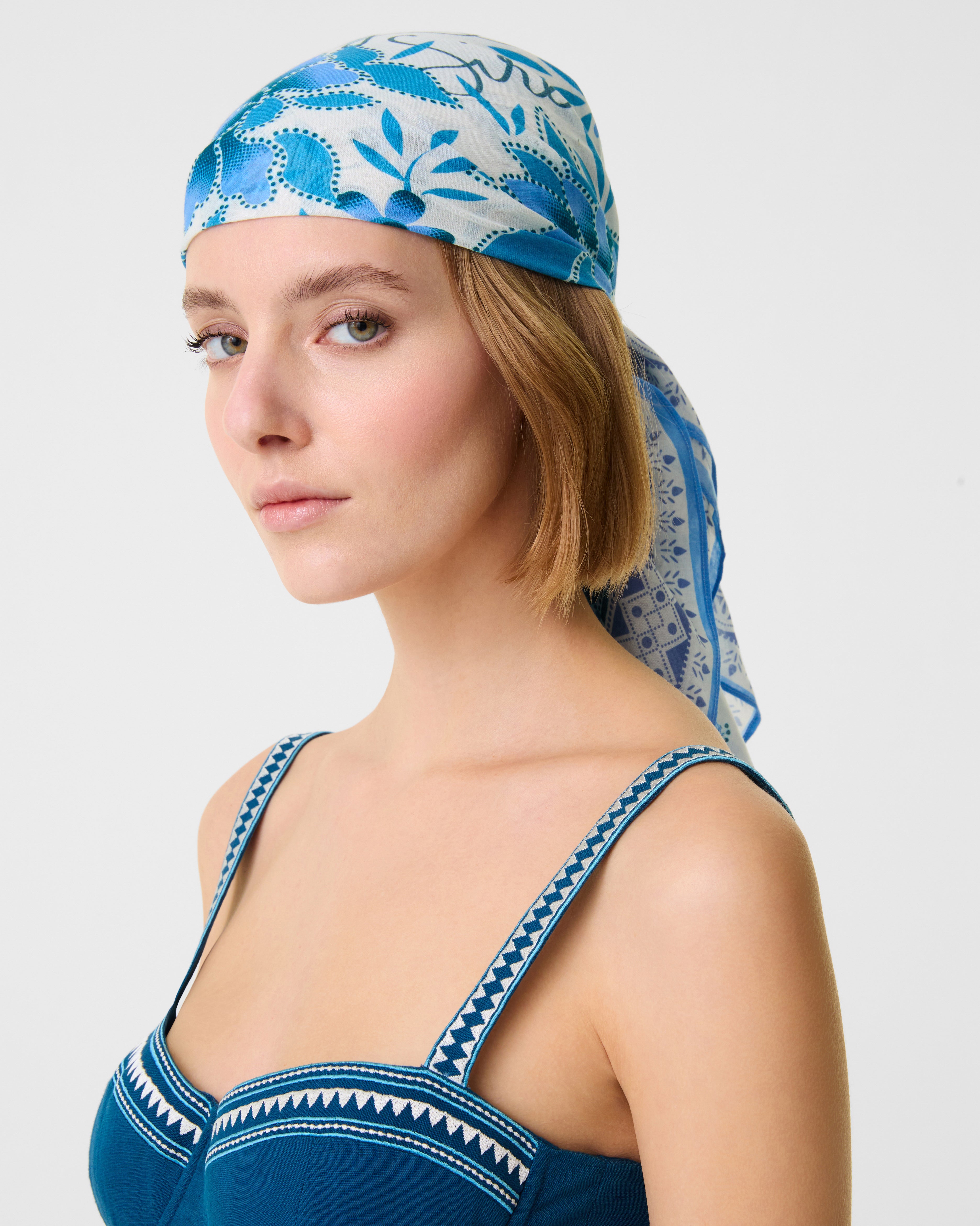 Foulard in Eastern Dream Print