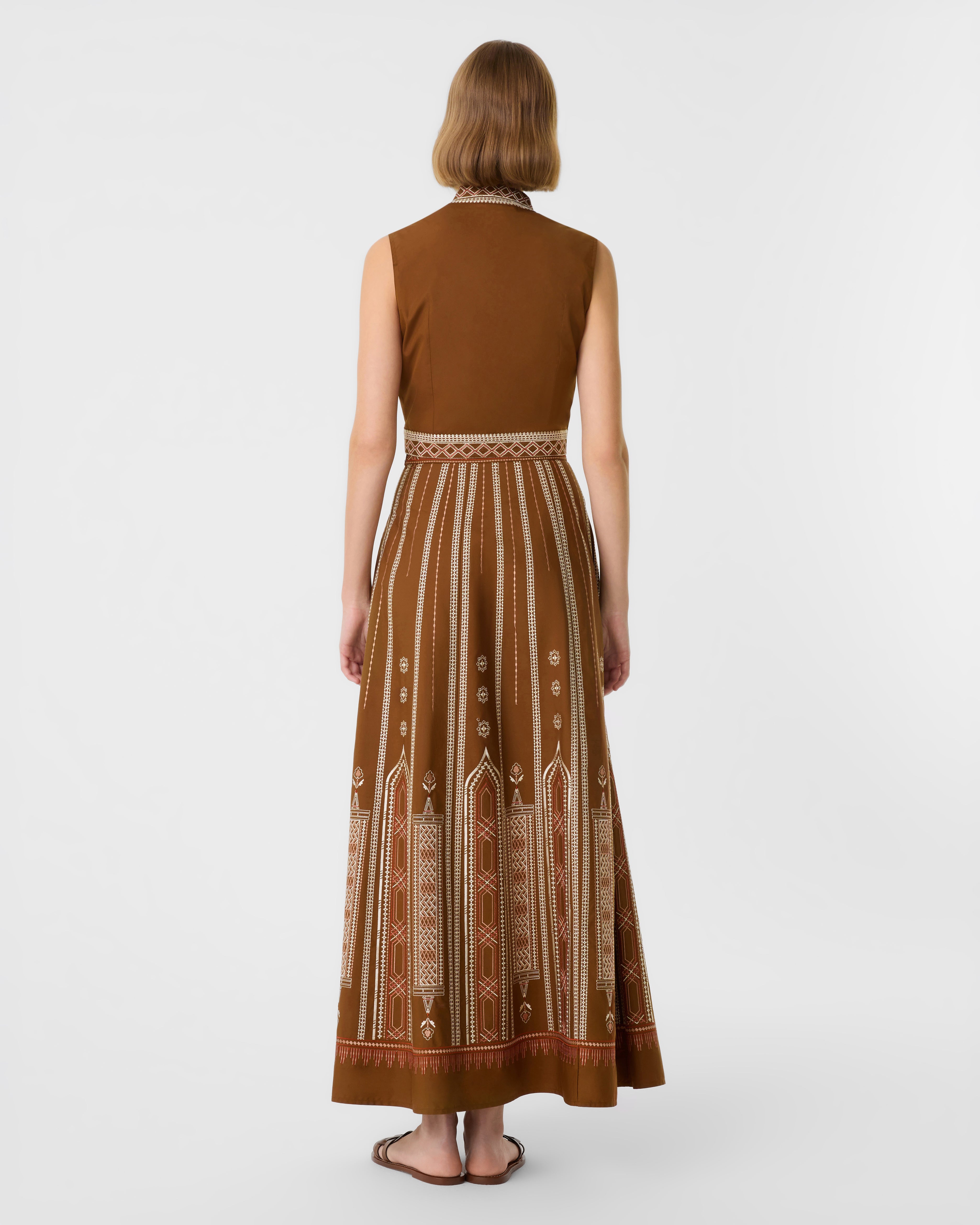 Andorra Top with Lace Embroidery