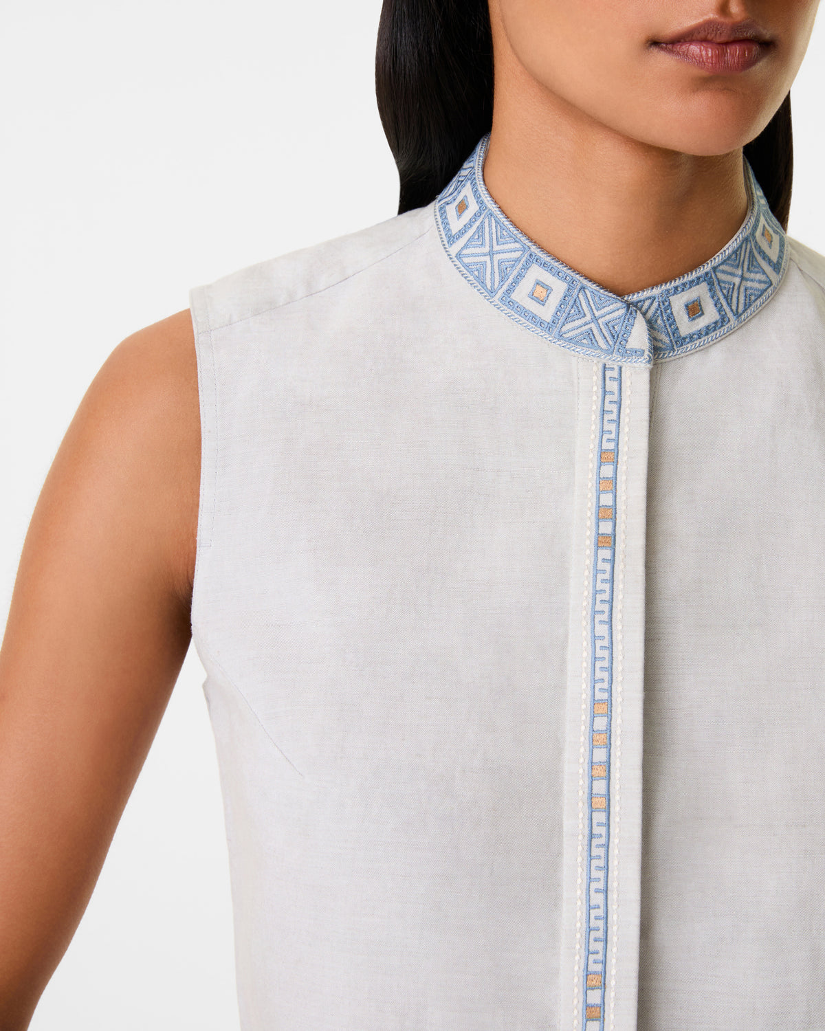 Andorra Top with Meridiana Embroidery
