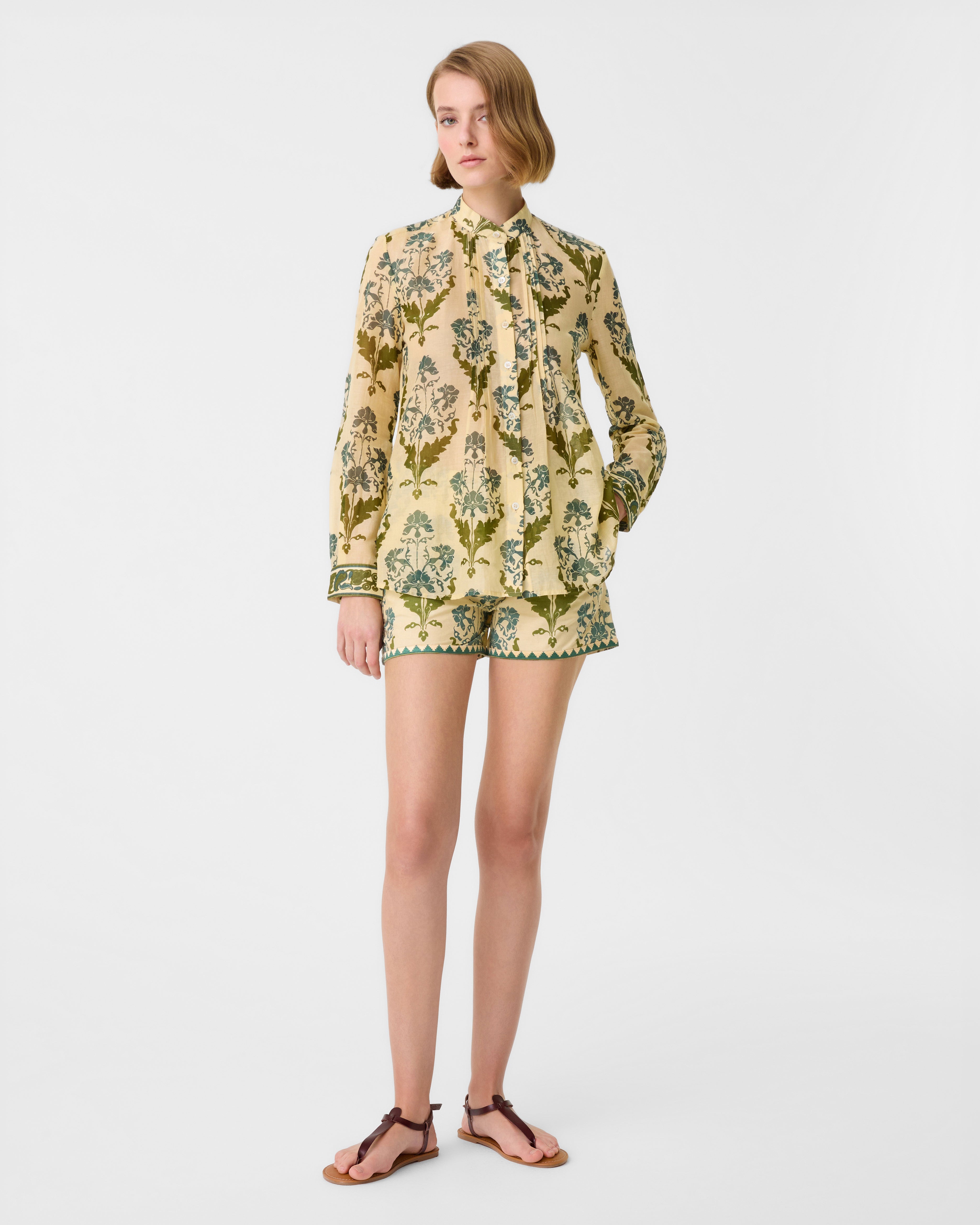 Chiara Shirt in Three Flowers Print