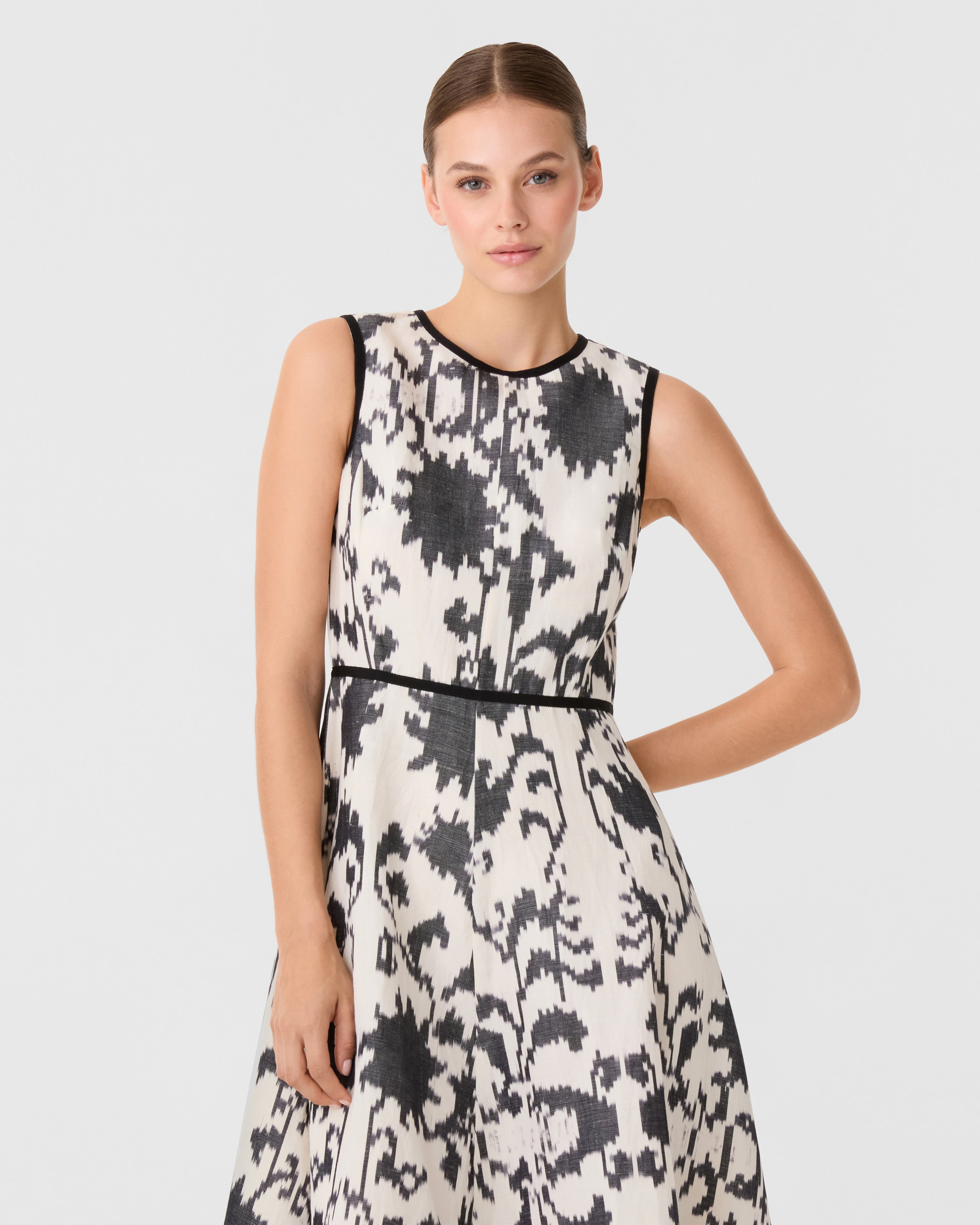 Clodette Dress in Ikat Blossom