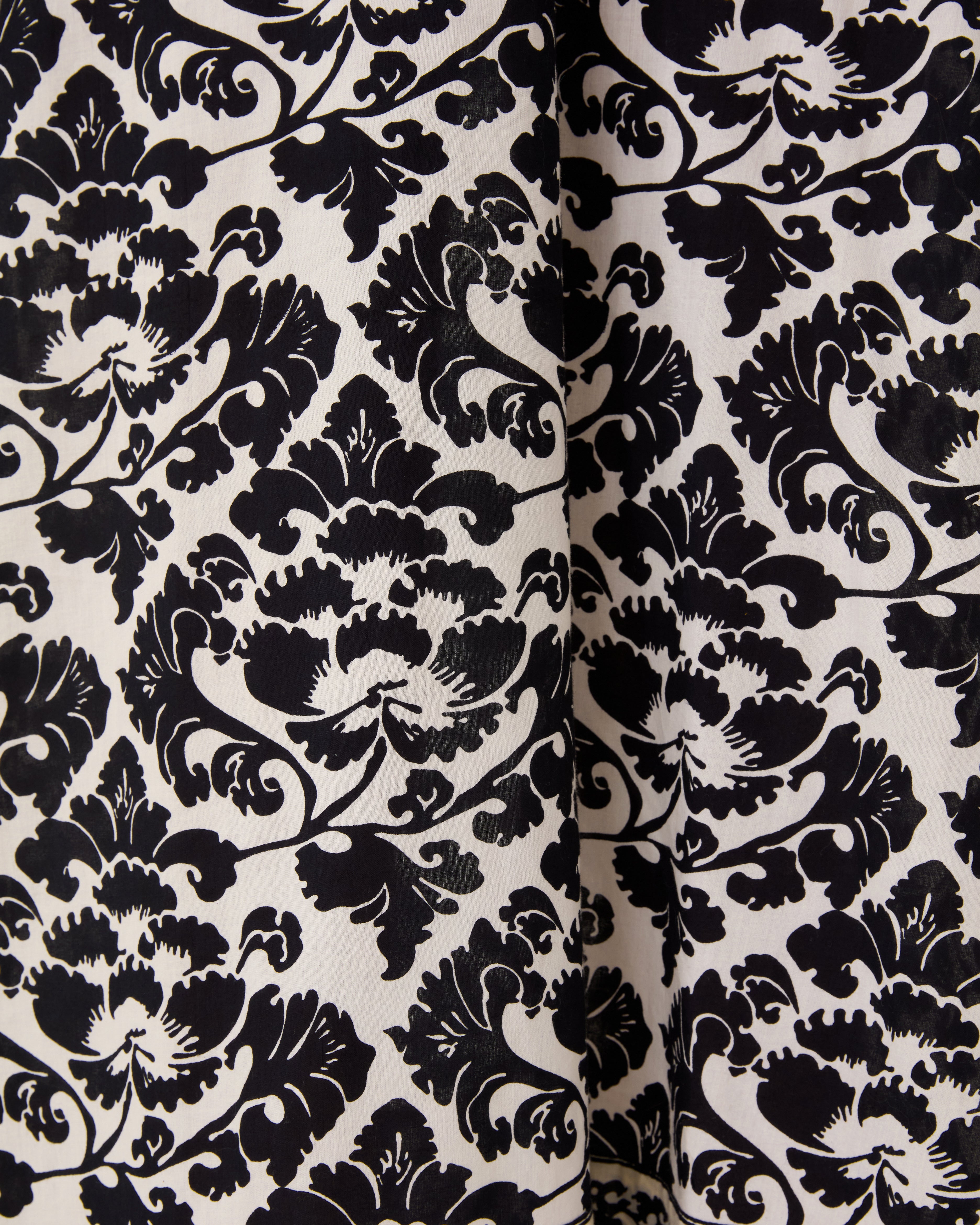 Giada Caftan in Lotus Flower Print