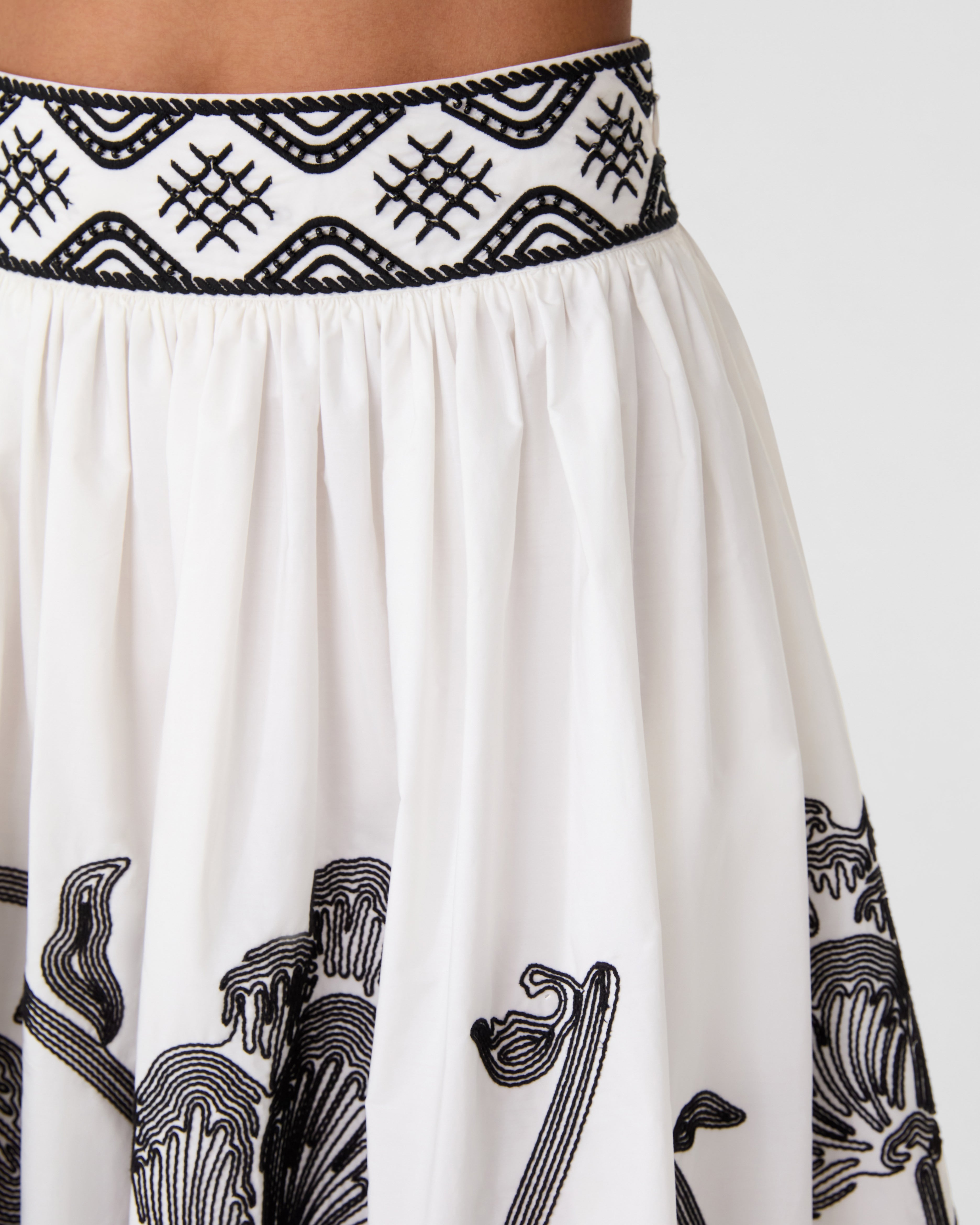 Ombretta Skirt with Peony Embroidery
