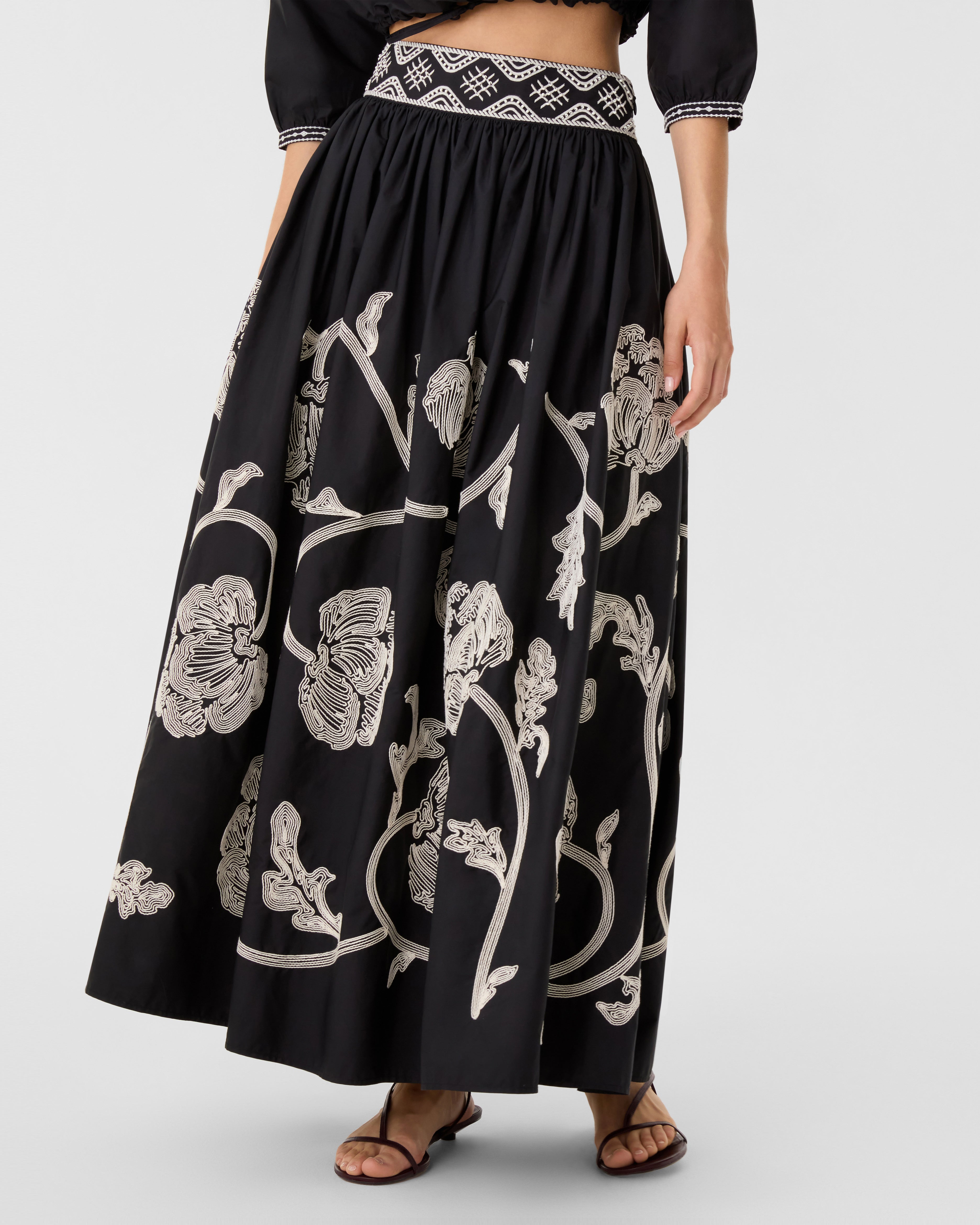 Ombretta Skirt with Peony Embroidery