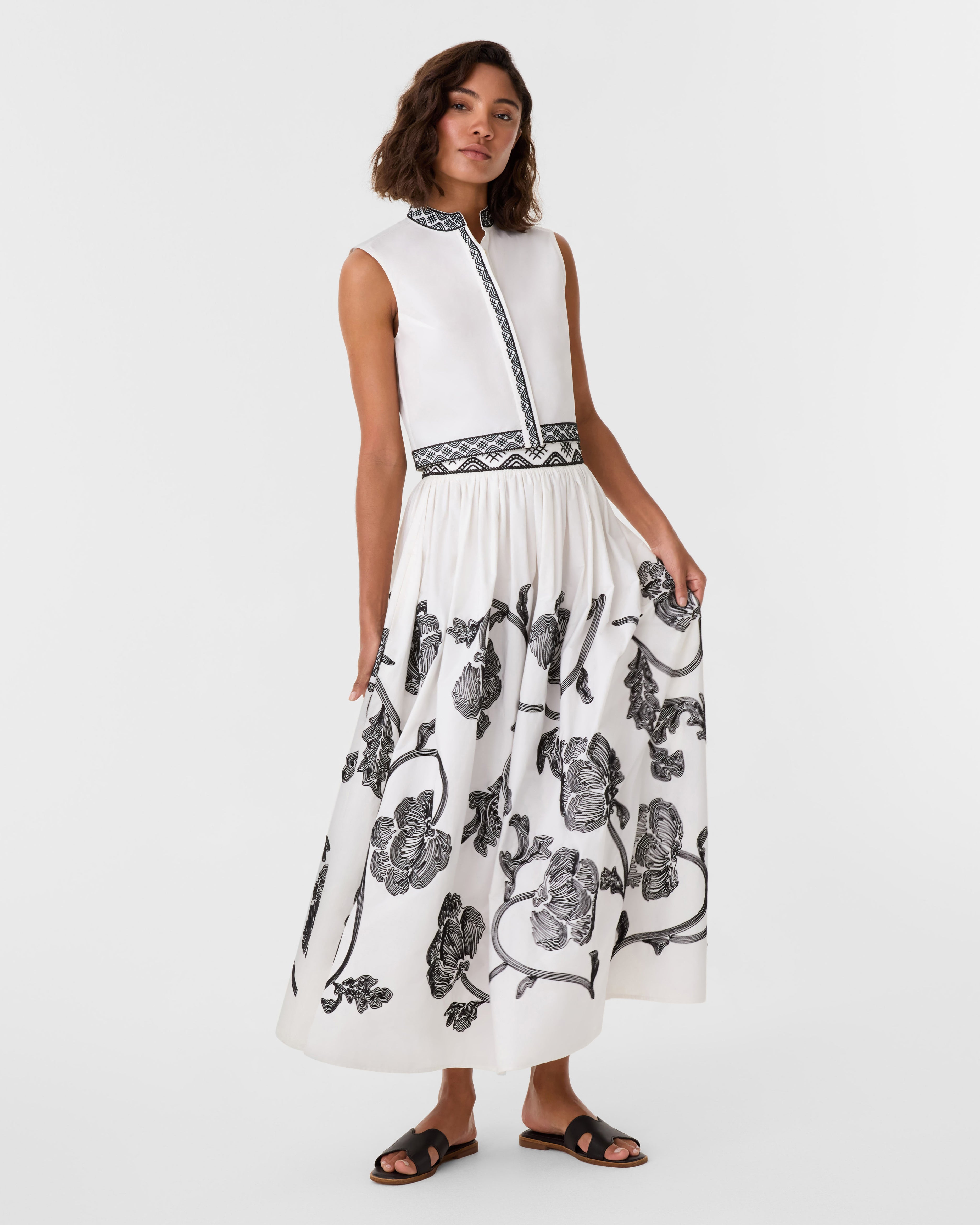 Andorra Top with Peony Embroidery